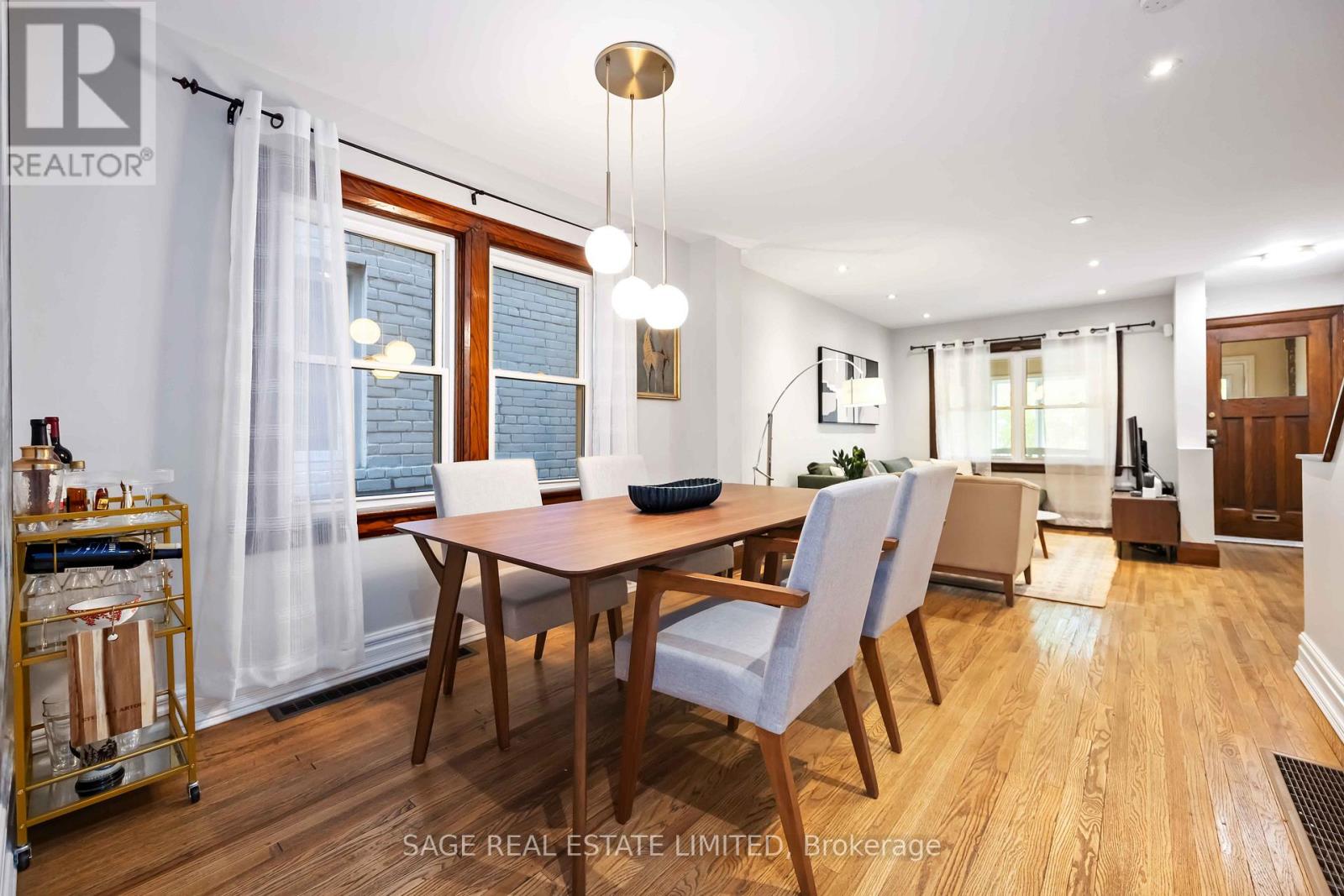 552 Victoria Park Avenue, Toronto, Ontario  M4E 3T5 - Photo 18 - E12484947