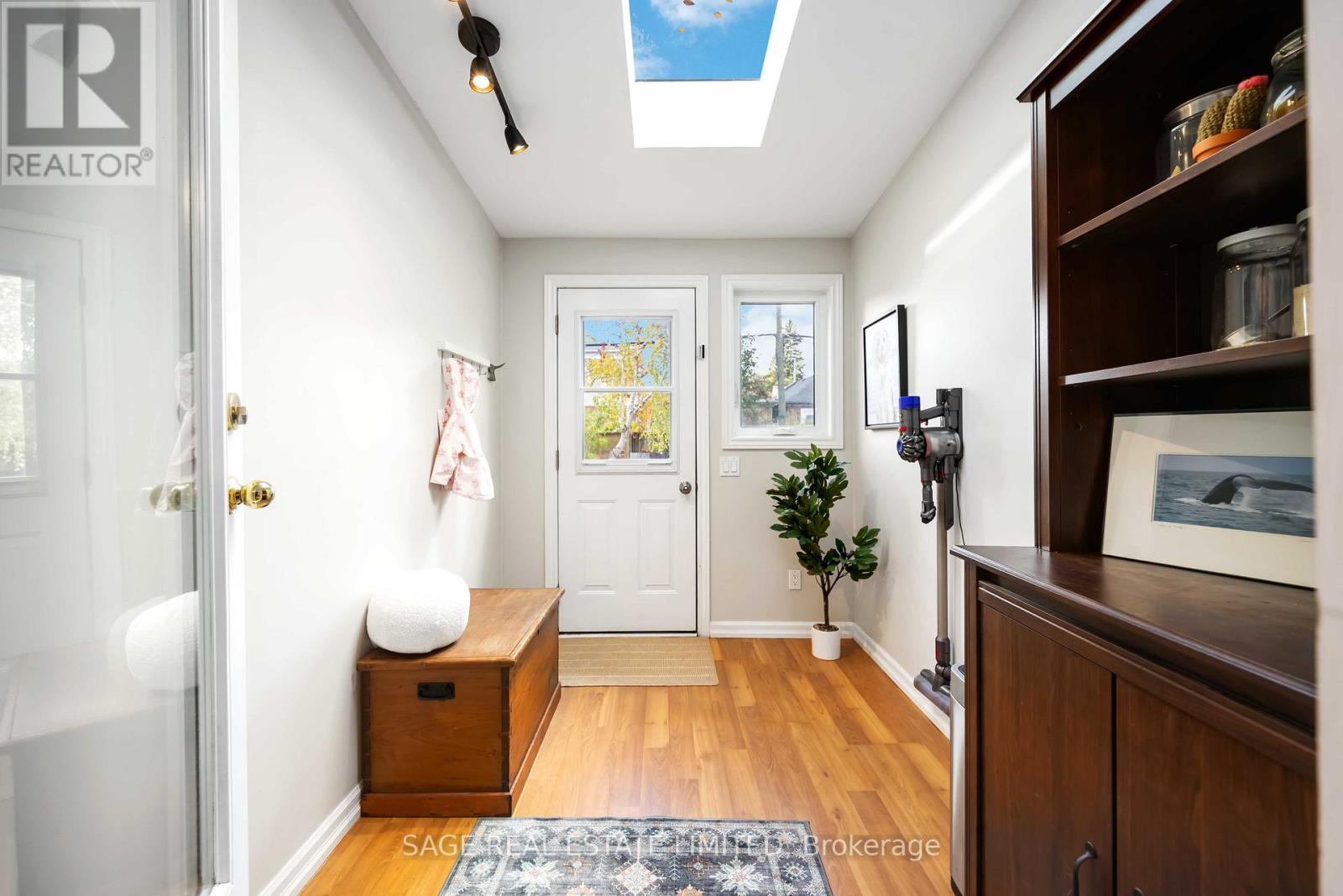 552 Victoria Park Avenue, Toronto, Ontario  M4E 3T5 - Photo 27 - E12484947