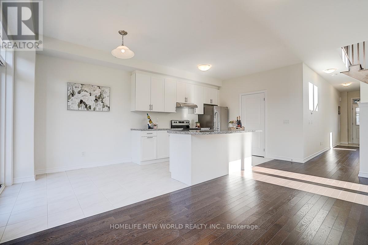 4 Freeman Williams Street, Markham, Ontario  L6C 3M8 - Photo 11 - N12484949
