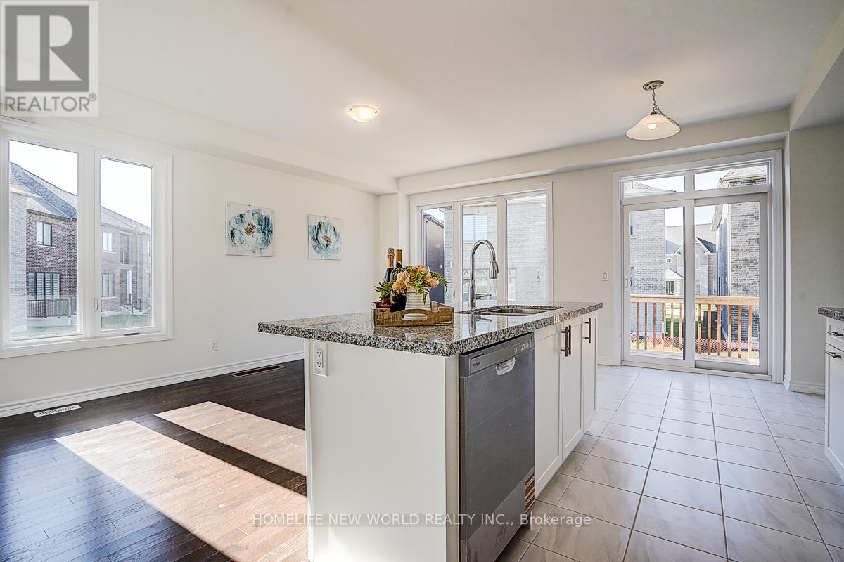 4 Freeman Williams Street, Markham, Ontario  L6C 3M8 - Photo 17 - N12484949
