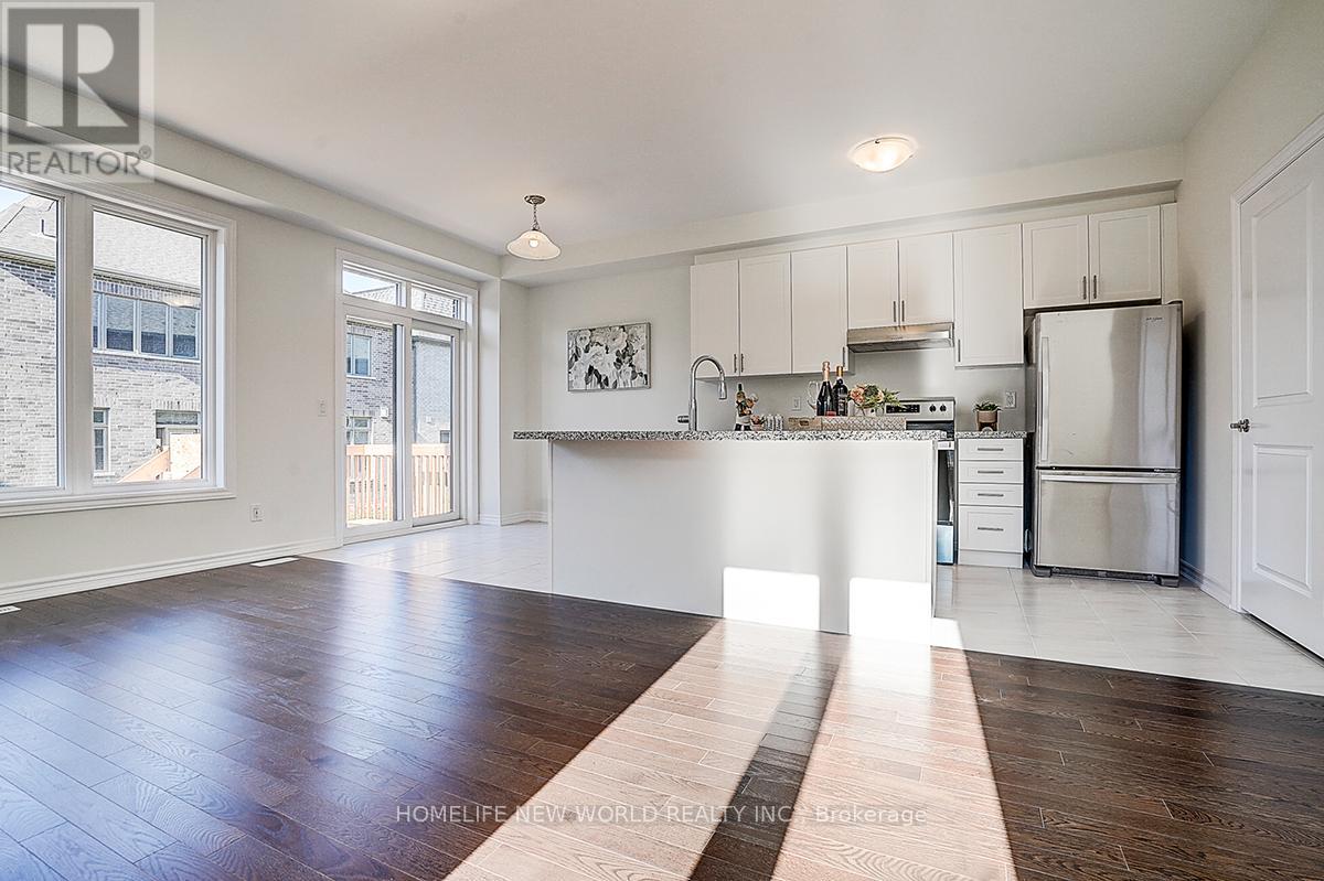 4 Freeman Williams Street, Markham, Ontario  L6C 3M8 - Photo 2 - N12484949