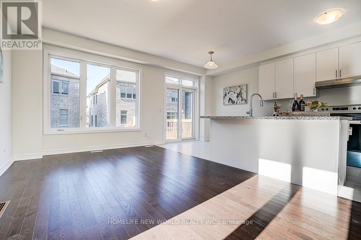 4 Freeman Williams Street, Markham, Ontario  L6C 3M8 - Photo 5 - N12484949