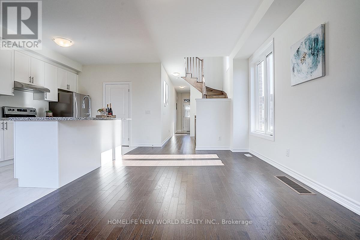 4 Freeman Williams Street, Markham, Ontario  L6C 3M8 - Photo 7 - N12484949