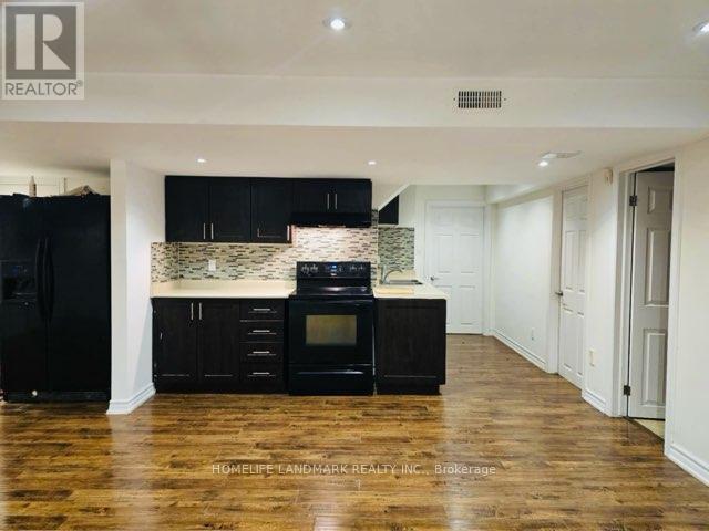 211 Zokol Drive, Aurora, Ontario  L4G 0B8 - Photo 6 - N12484954