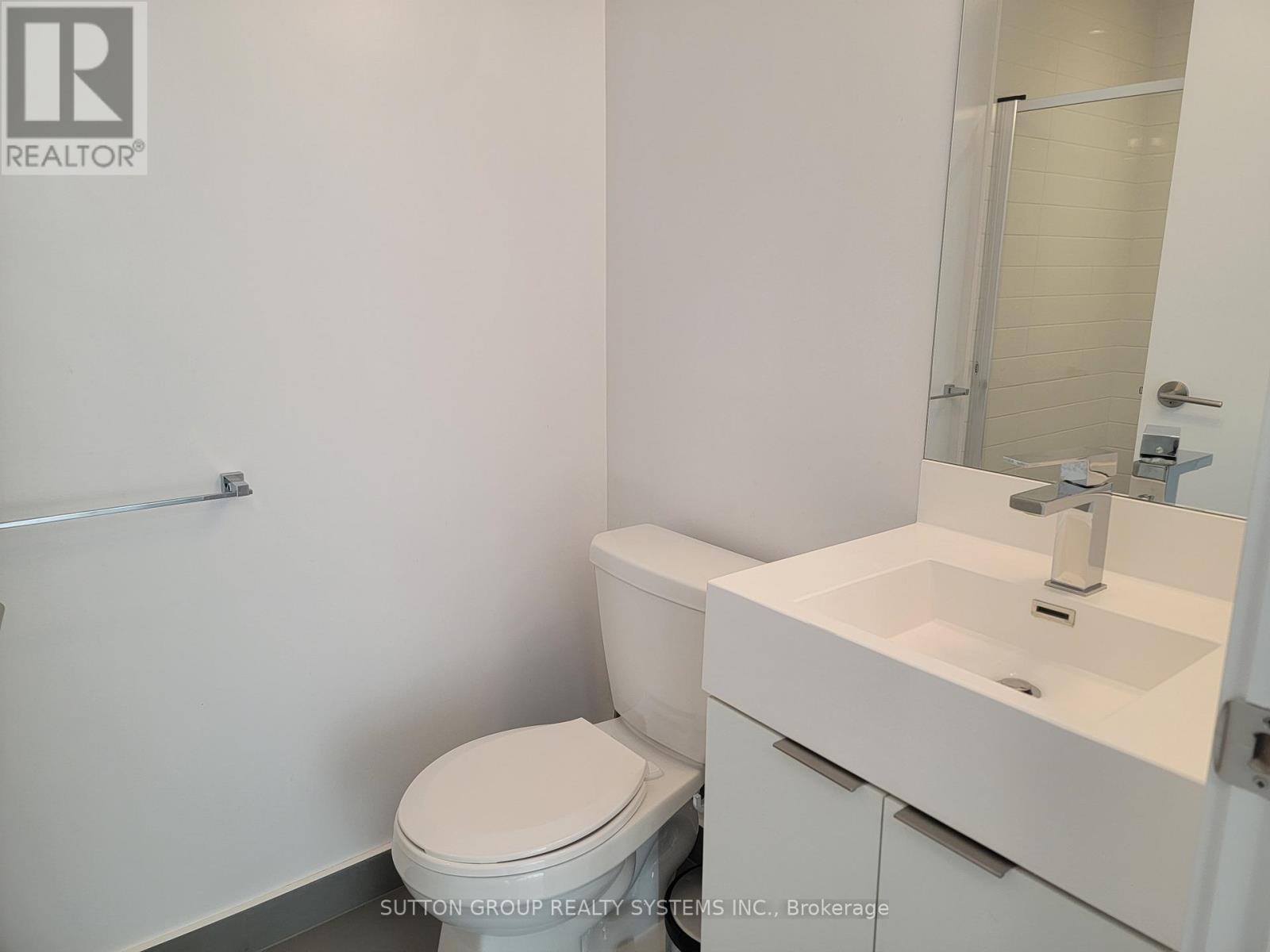 2402 - 20 Thomas Riley Road, Toronto, Ontario  M9B 1B3 - Photo 12 - W12484942
