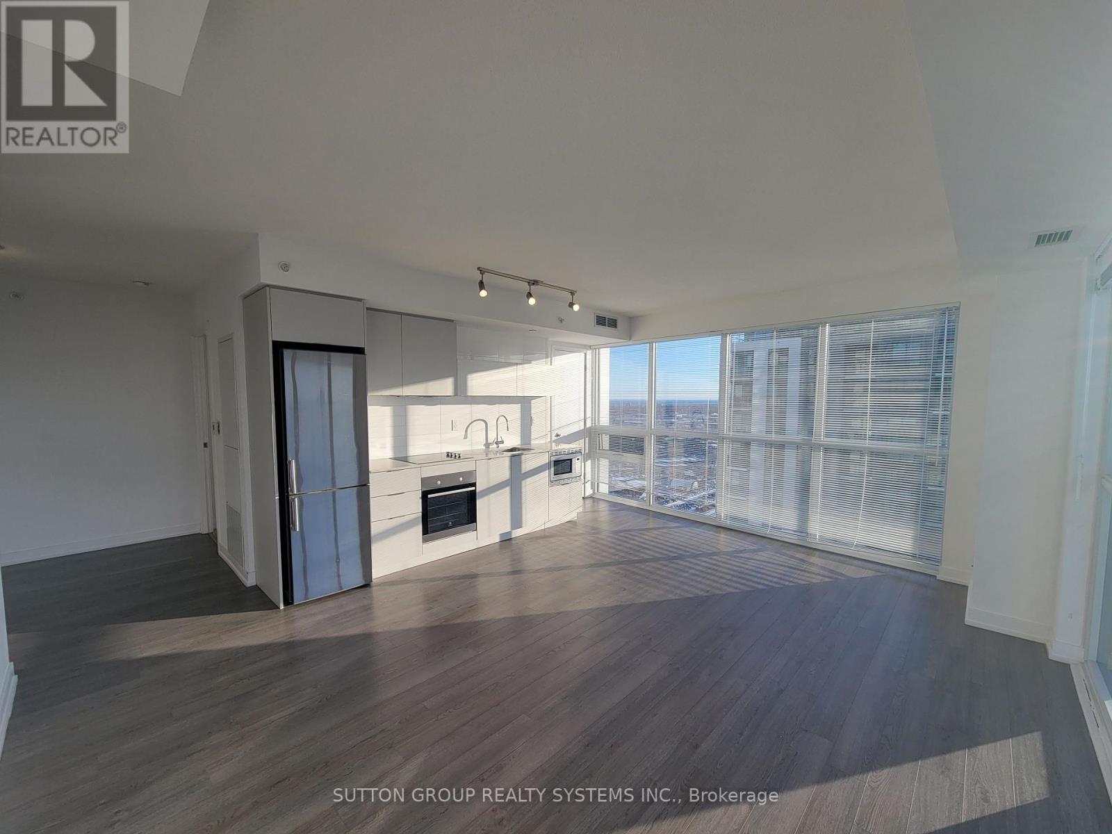 2402 - 20 Thomas Riley Road, Toronto, Ontario  M9B 1B3 - Photo 3 - W12484942