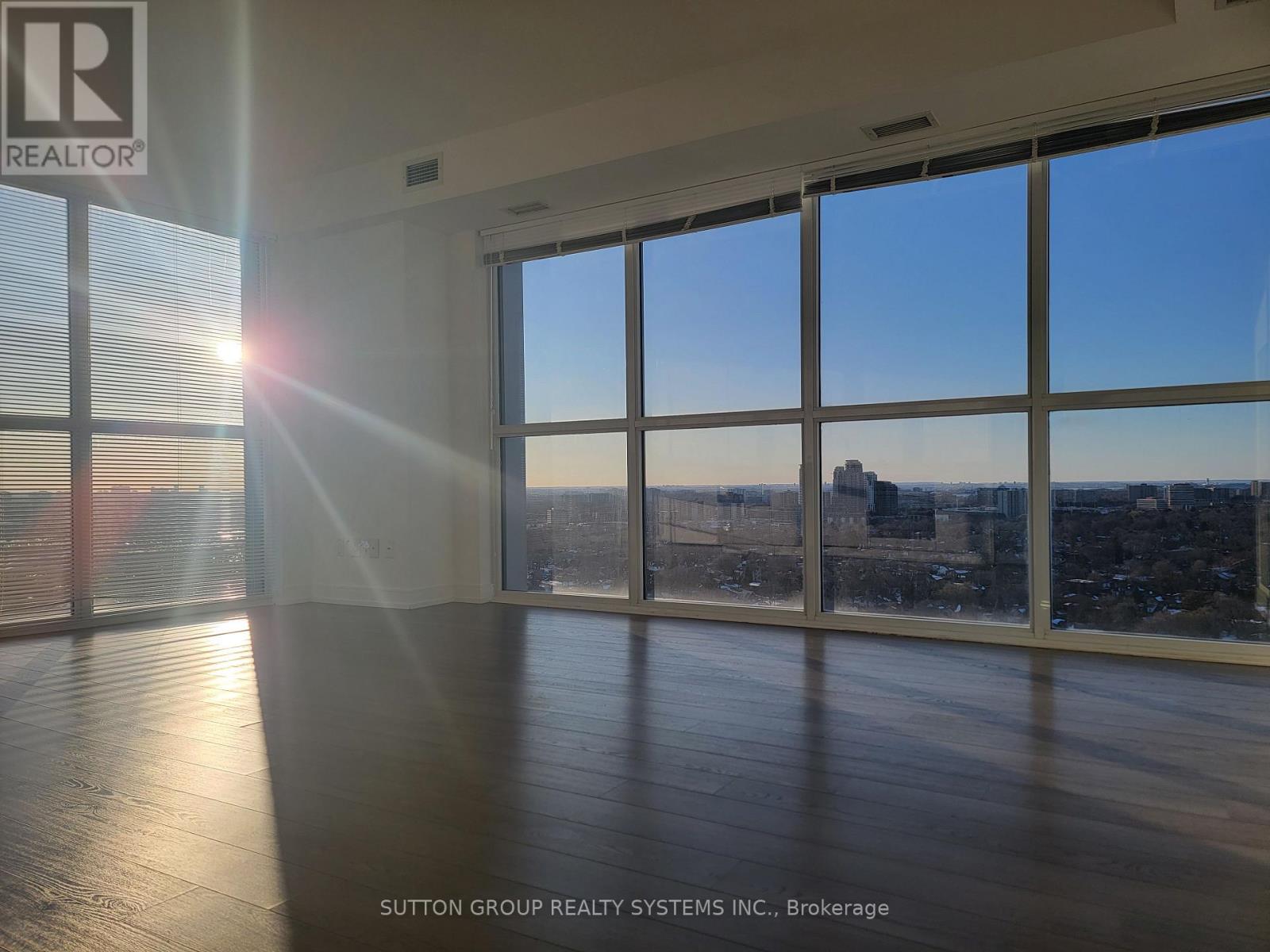 2402 - 20 Thomas Riley Road, Toronto, Ontario  M9B 1B3 - Photo 6 - W12484942