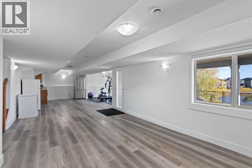 332 Kinniburgh Boulevard, Chestermere, Alberta  T1X 0P4 - Photo 41 - A2263648