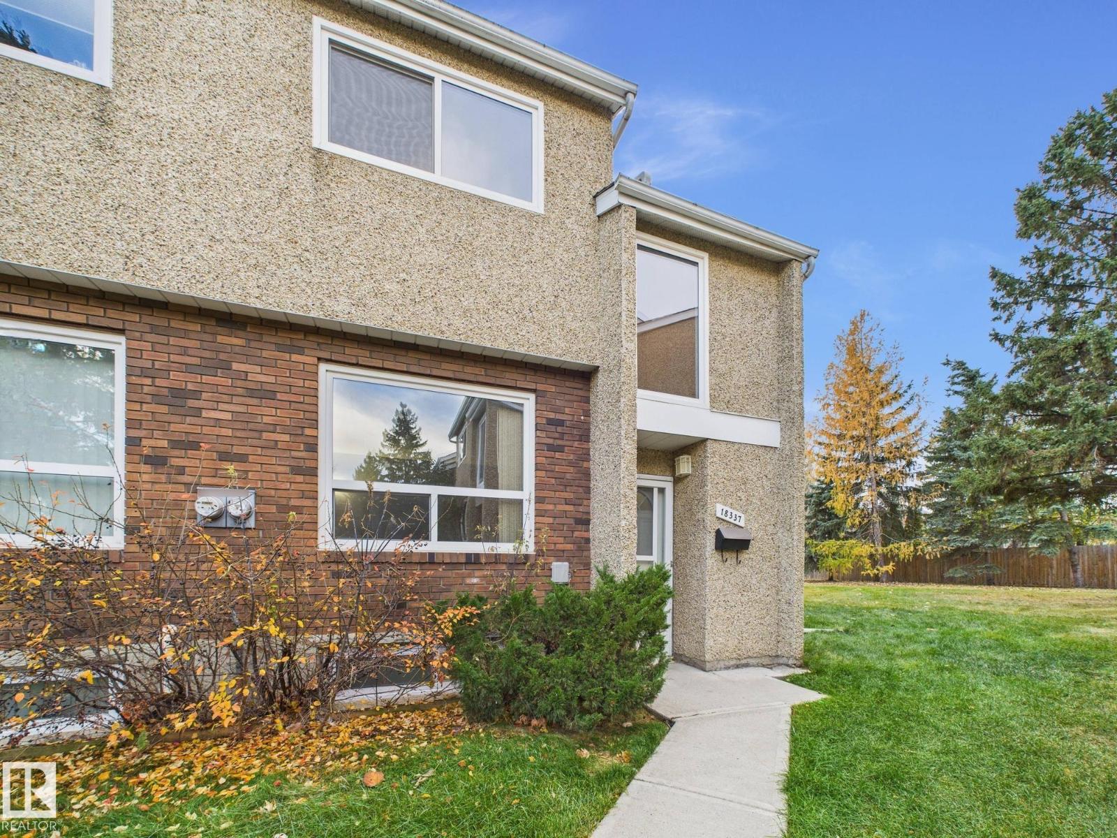 18337 93 AV NW, Edmonton, Alberta