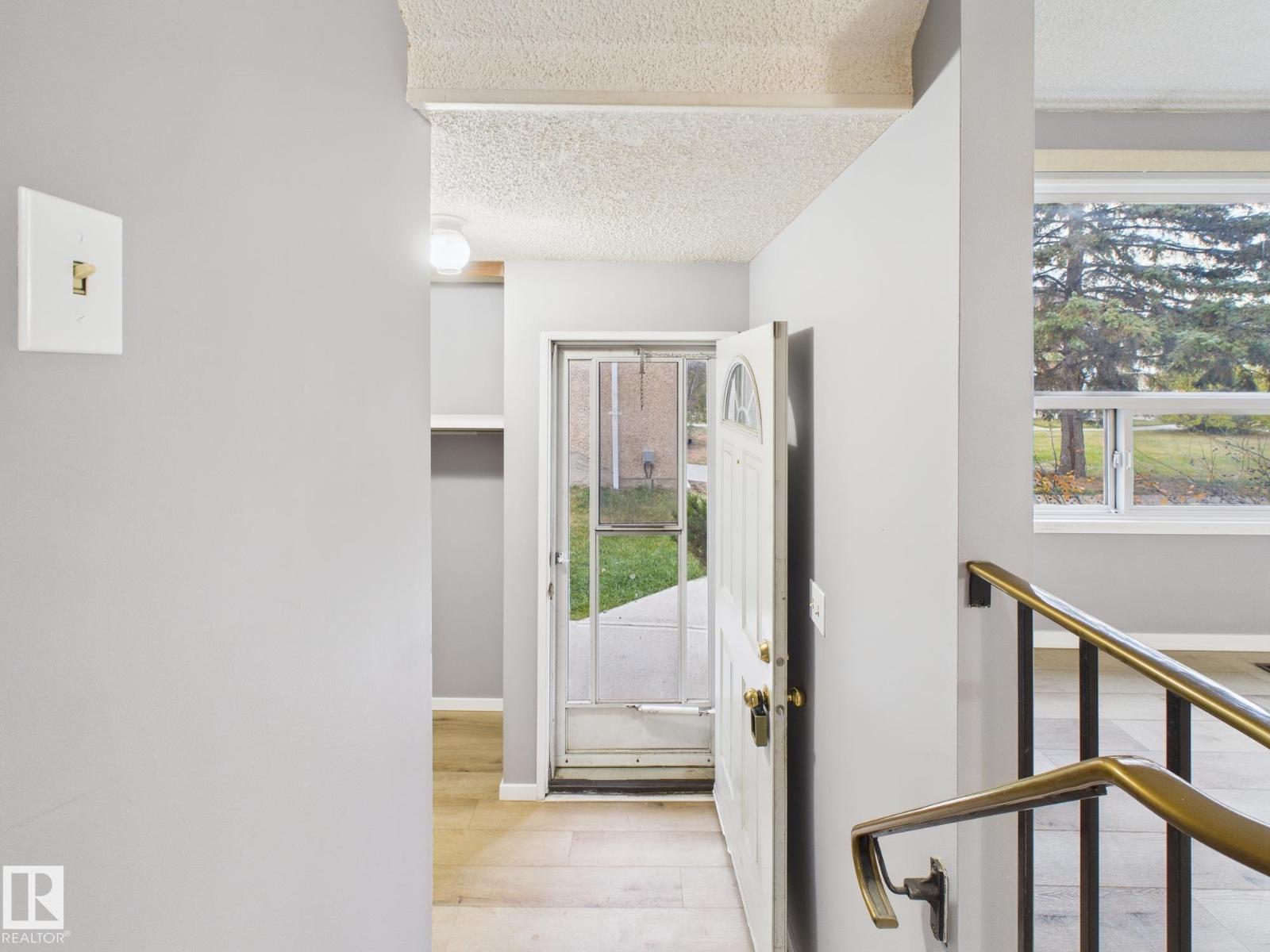 18337 93 Av Nw, Edmonton, Alberta  T5T 1V2 - Photo 5 - E4463714