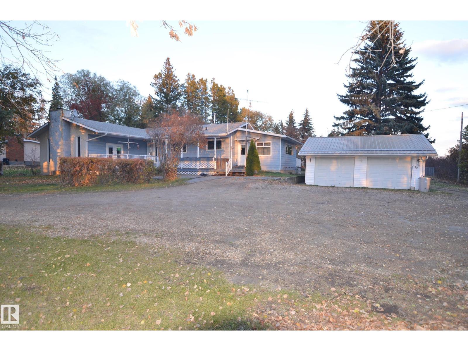 5815 West Boundary Road, Barrhead, Alberta