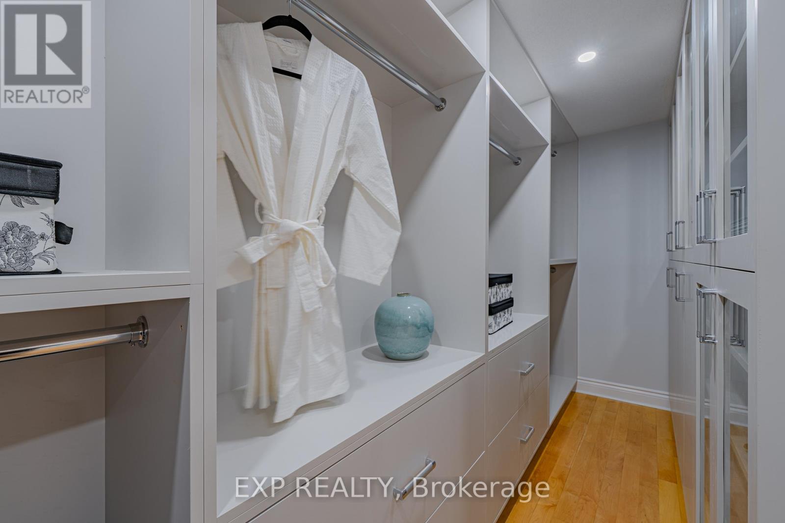 15 Wellsmere Court, Ottawa, Ontario  K2E 8C2 - Photo 33 - X12484967