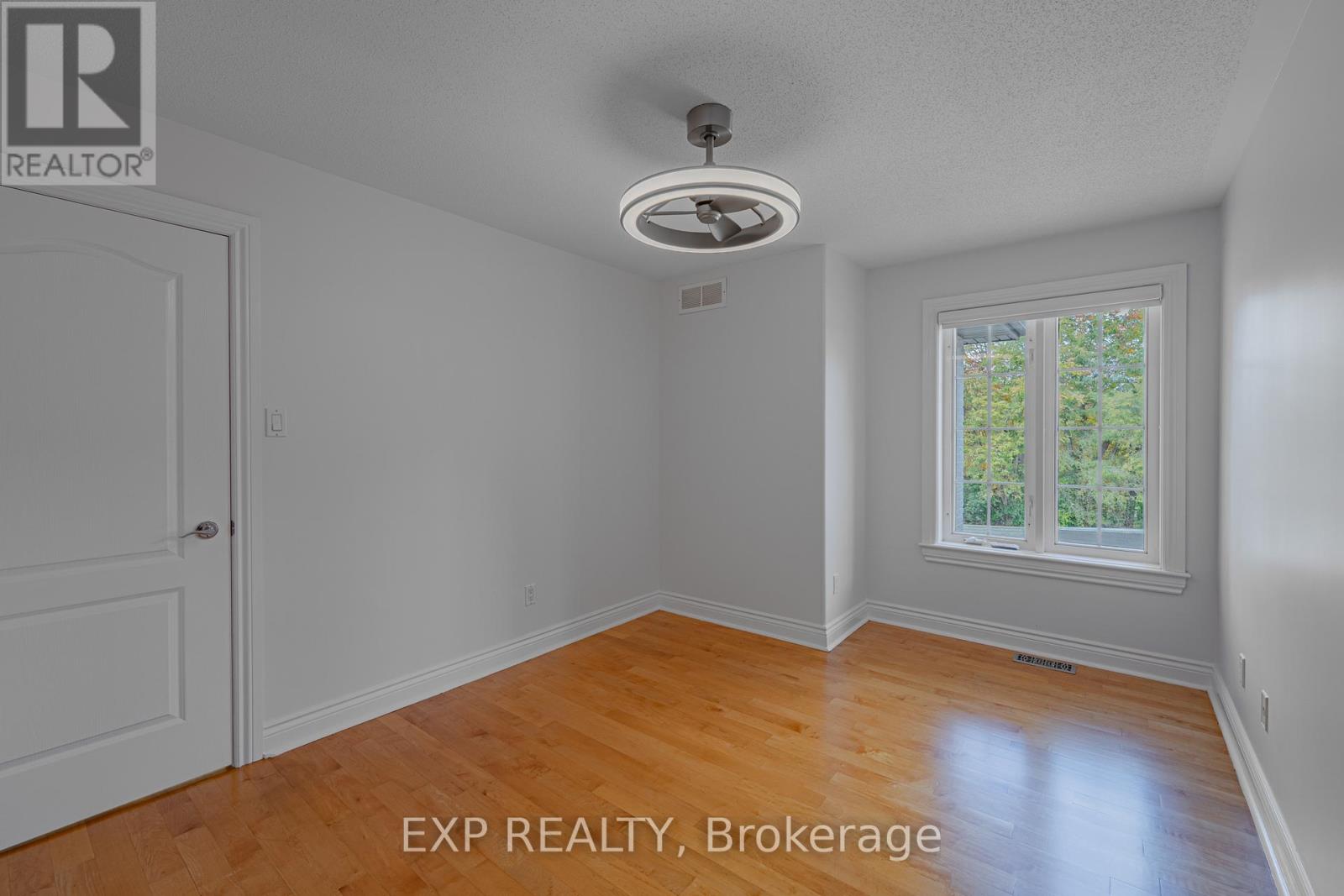 15 Wellsmere Court, Ottawa, Ontario  K2E 8C2 - Photo 38 - X12484967