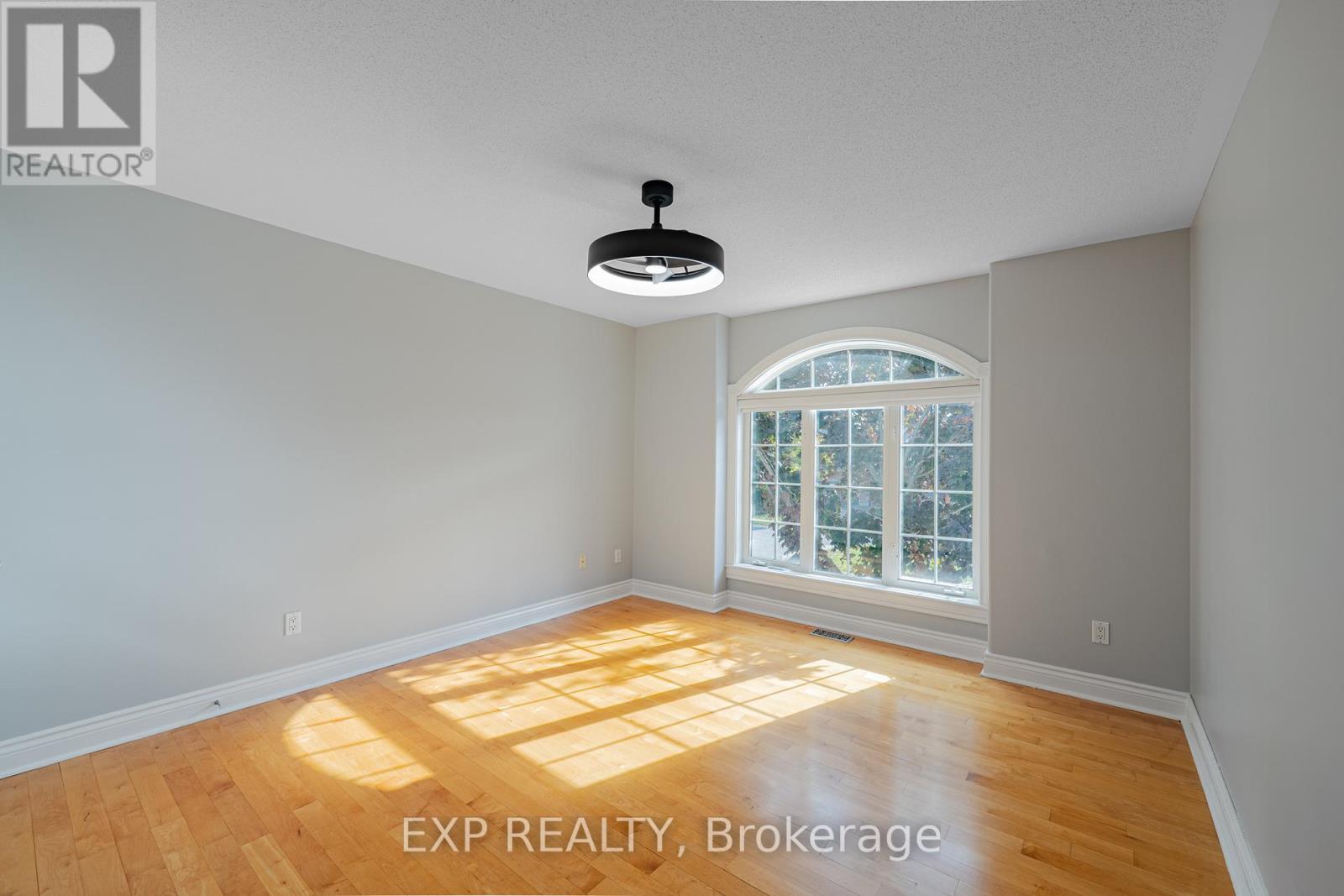 15 Wellsmere Court, Ottawa, Ontario  K2E 8C2 - Photo 41 - X12484967
