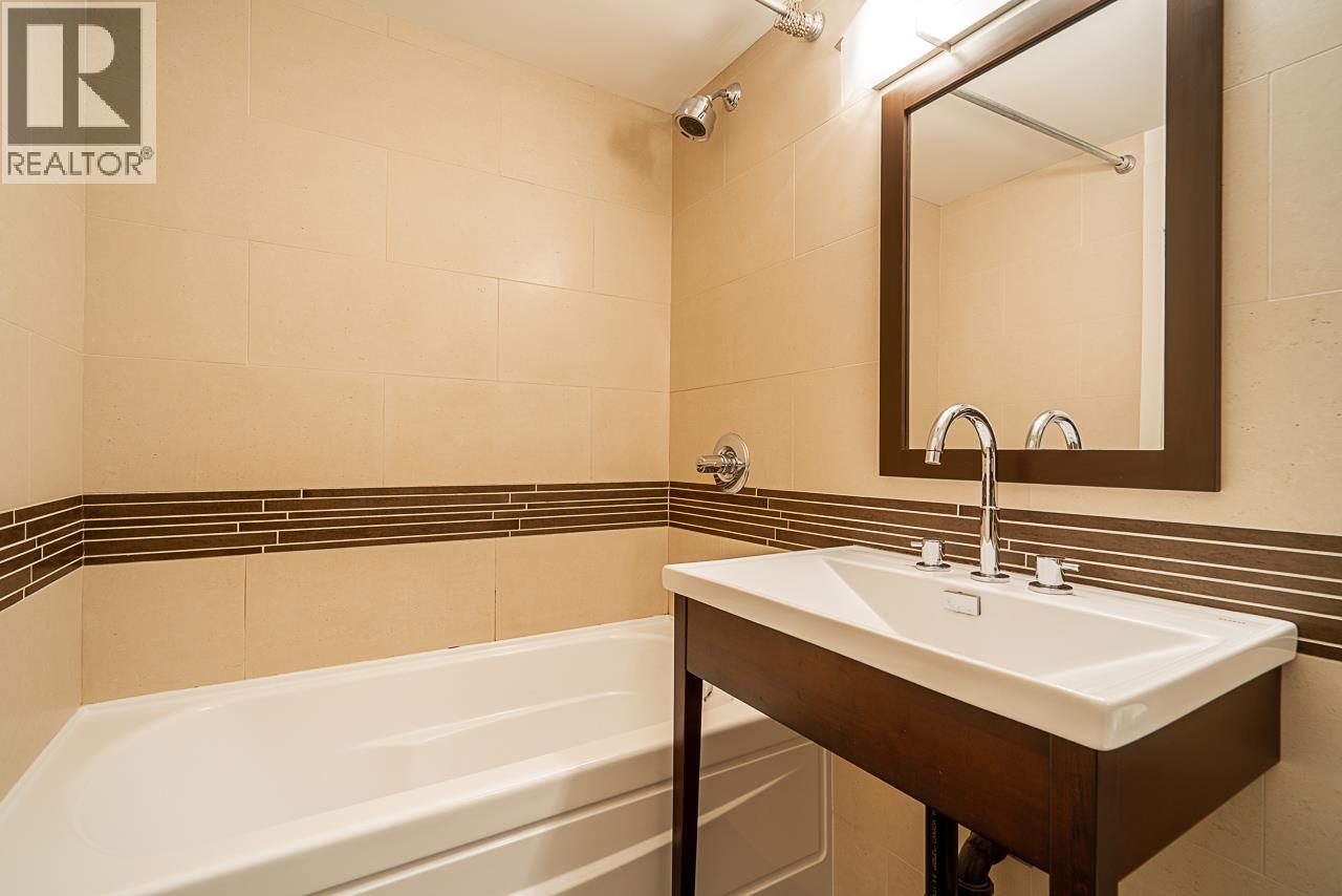 310 Ash Street, New Westminster, British Columbia  V3M 3M6 - Photo 30 - R3061594