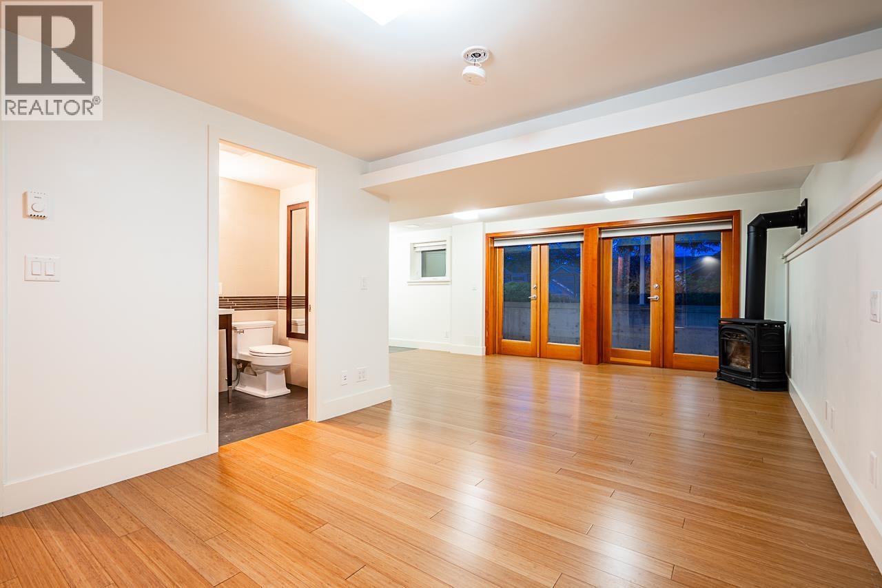 310 Ash Street, New Westminster, British Columbia  V3M 3M6 - Photo 27 - R3061594