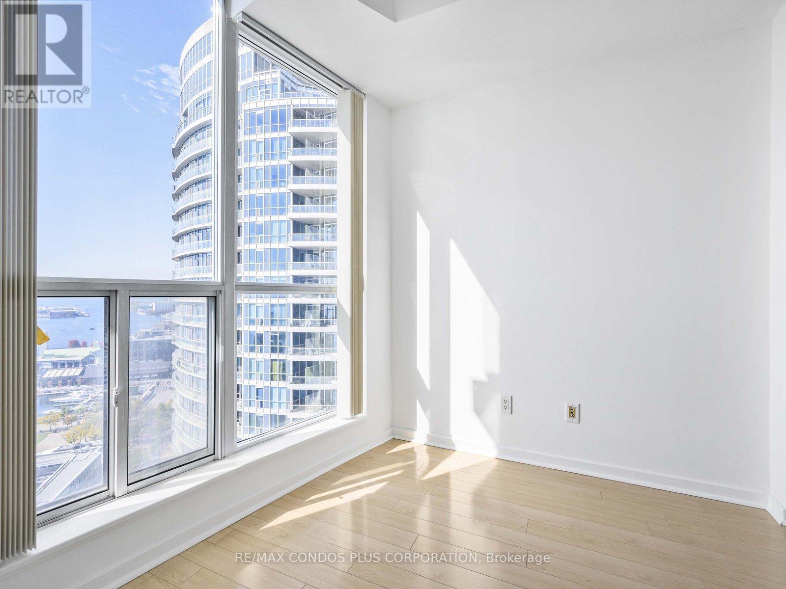 2209 - 208 Queens Quay W, Toronto, Ontario  M5J 2Y5 - Photo 17 - C12484961