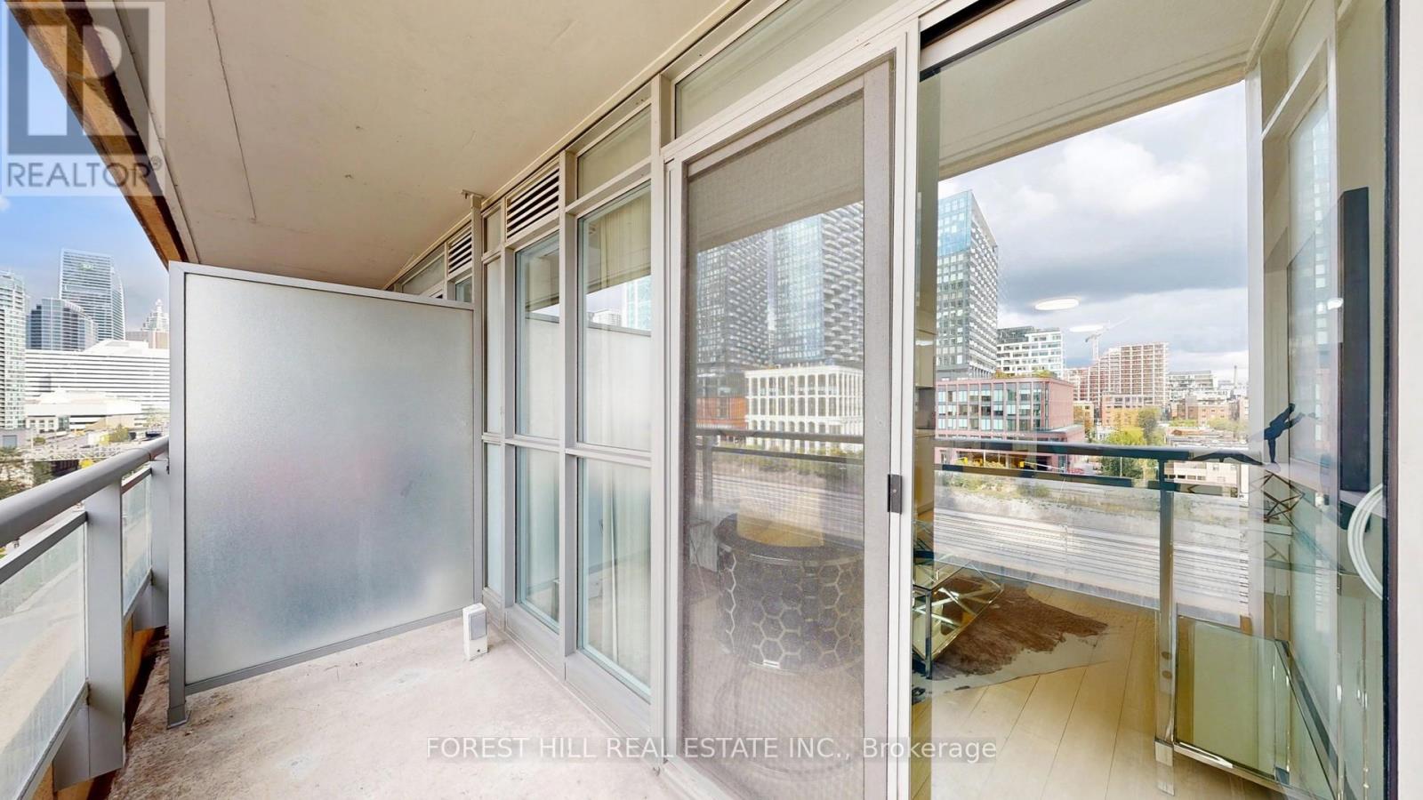 743 - 10 Capreol Court, Toronto, Ontario  M5V 4B3 - Photo 25 - C12484964