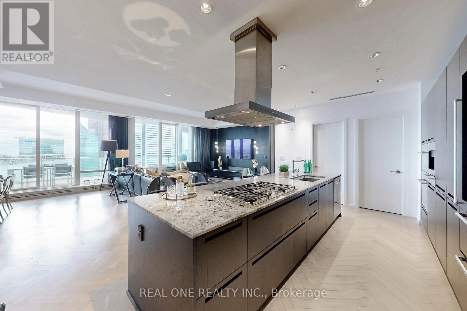 6205 - 180 University Avenue, Toronto, Ontario  M5H 0A2 - Photo 14 - C12484972