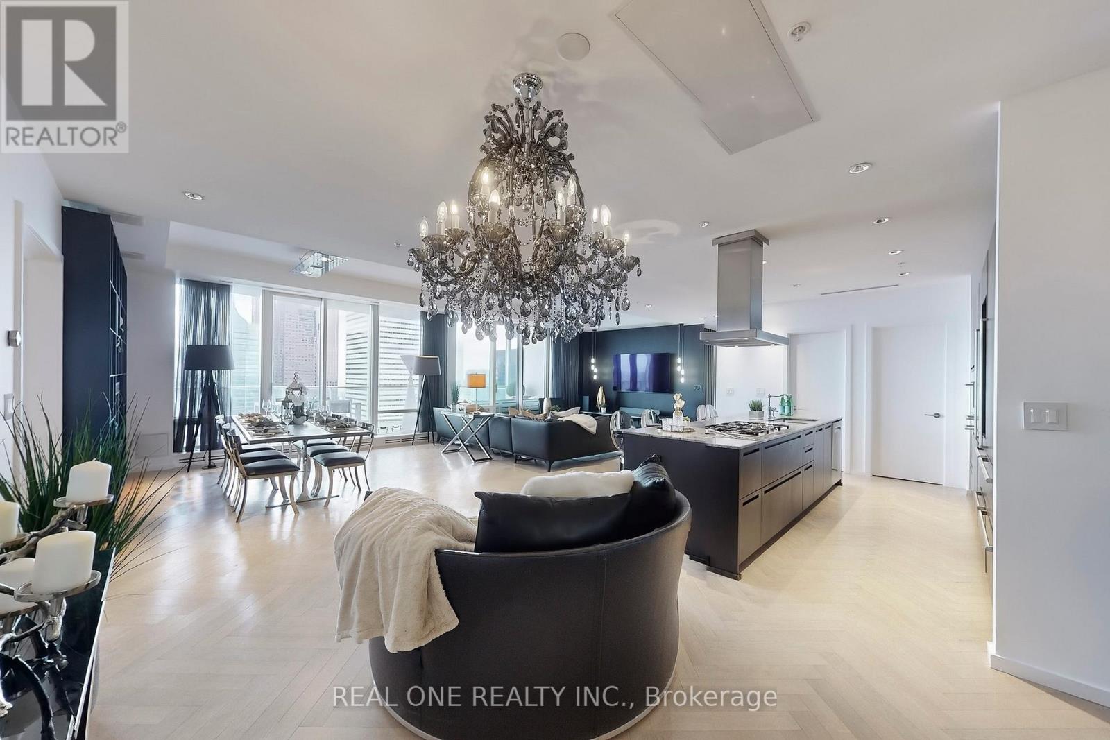 6205 - 180 University Avenue, Toronto, Ontario  M5H 0A2 - Photo 16 - C12484972