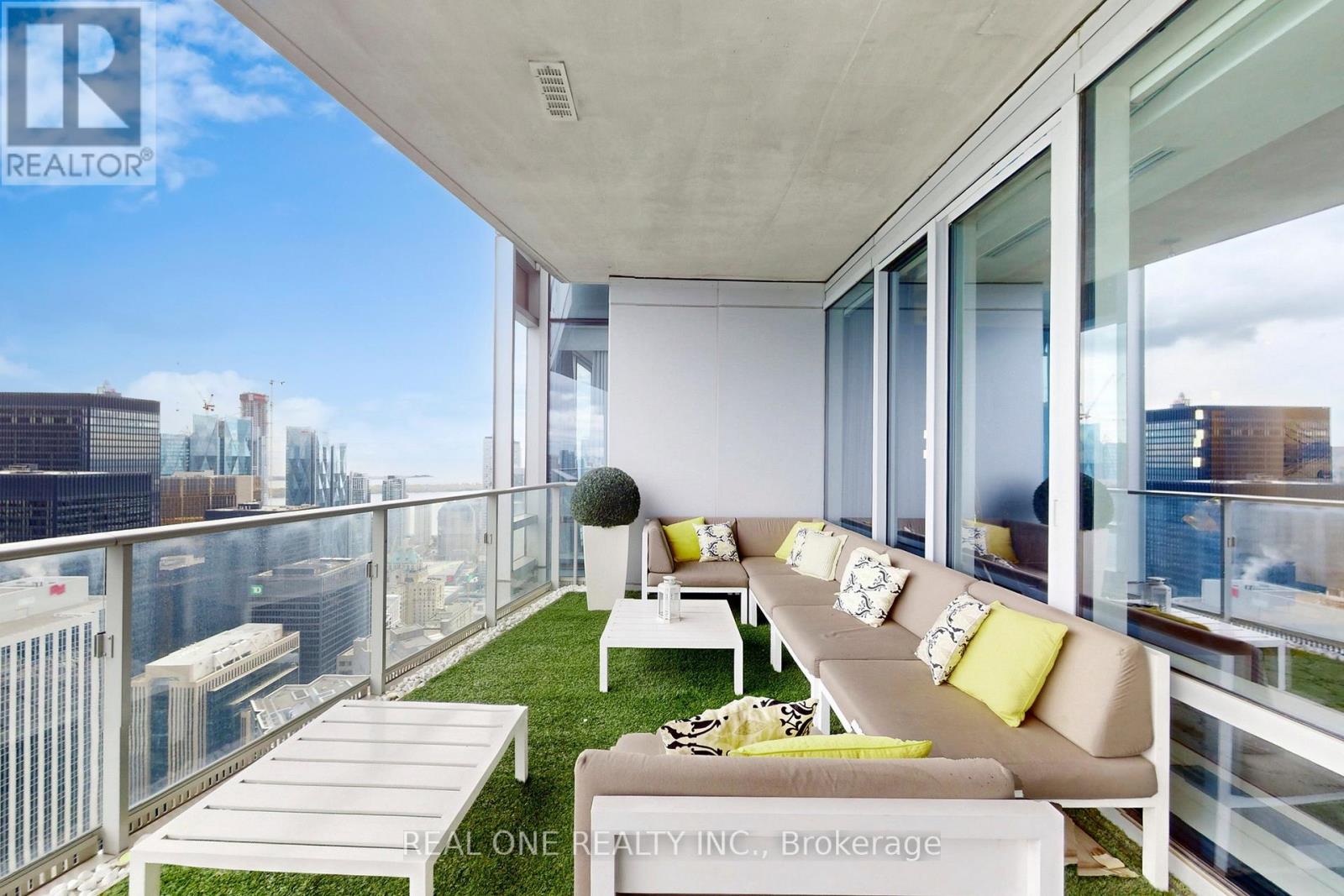6205 - 180 University Avenue, Toronto, Ontario  M5H 0A2 - Photo 34 - C12484972