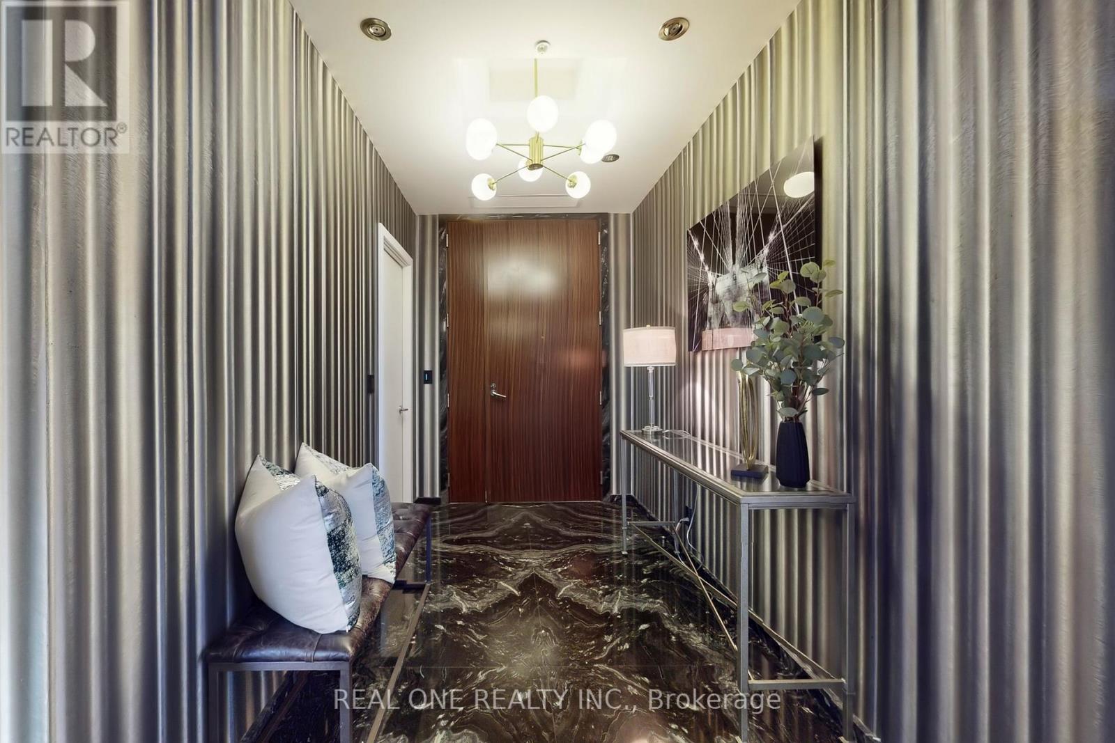 6205 - 180 University Avenue, Toronto, Ontario  M5H 0A2 - Photo 5 - C12484972