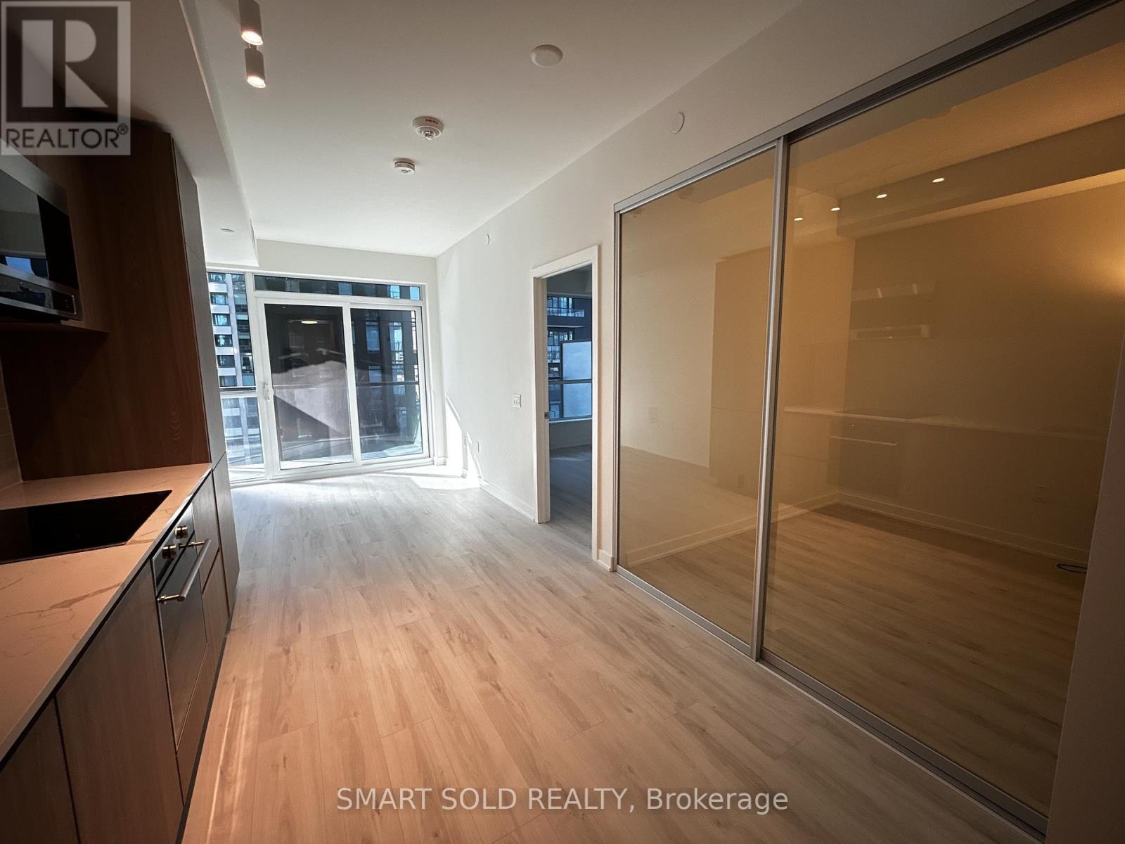 1104 - 110 BROADWAY AVENUE, Toronto, Ontario