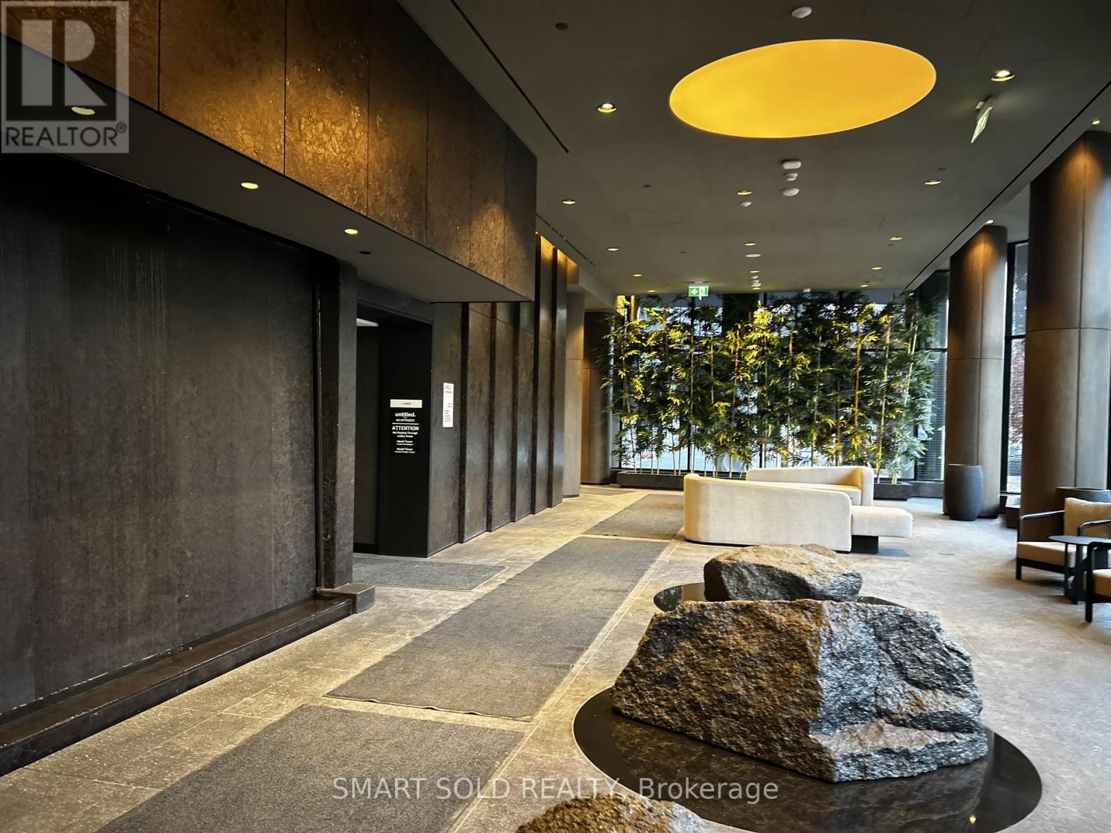 1104 - 110 Broadway Avenue, Toronto, Ontario  M4P 1V7 - Photo 4 - C12484975