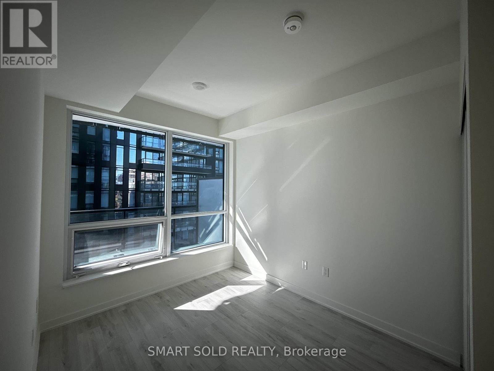 1104 - 110 Broadway Avenue, Toronto, Ontario  M4P 1V7 - Photo 8 - C12484975