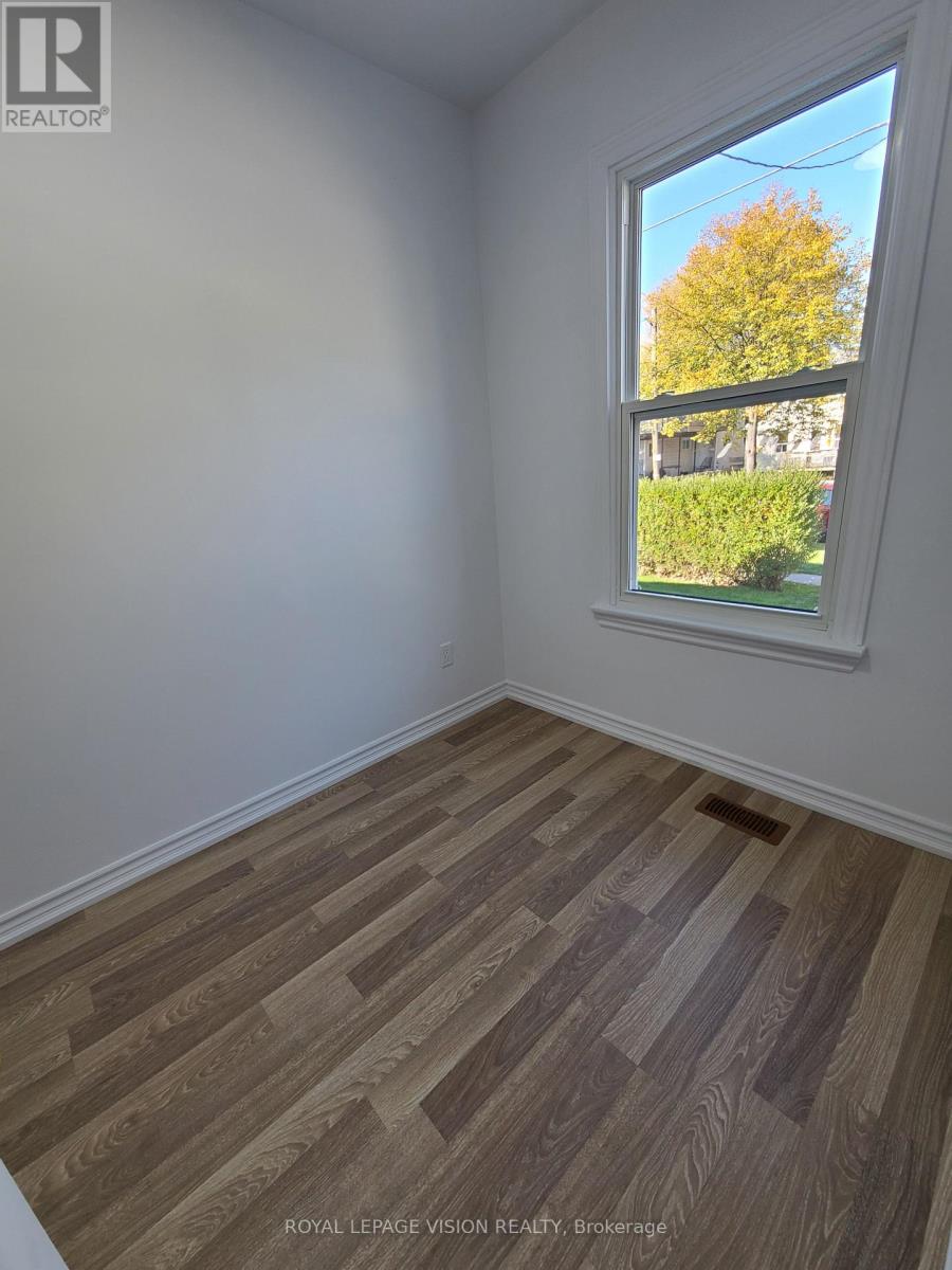 157 College Avenue, Oshawa, Ontario  L1J 1R3 - Photo 31 - E12484965