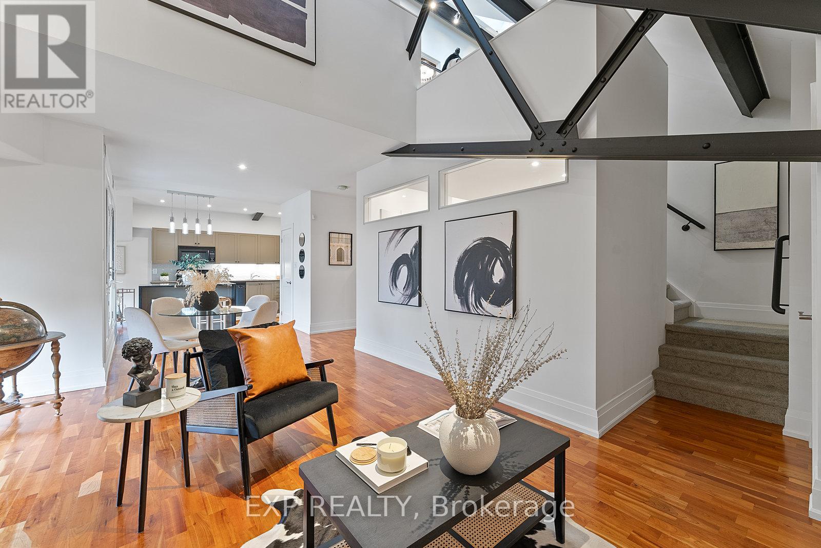 305 - 660 Pape Avenue, Toronto, Ontario  M4K 3S5 - Photo 12 - E12484976