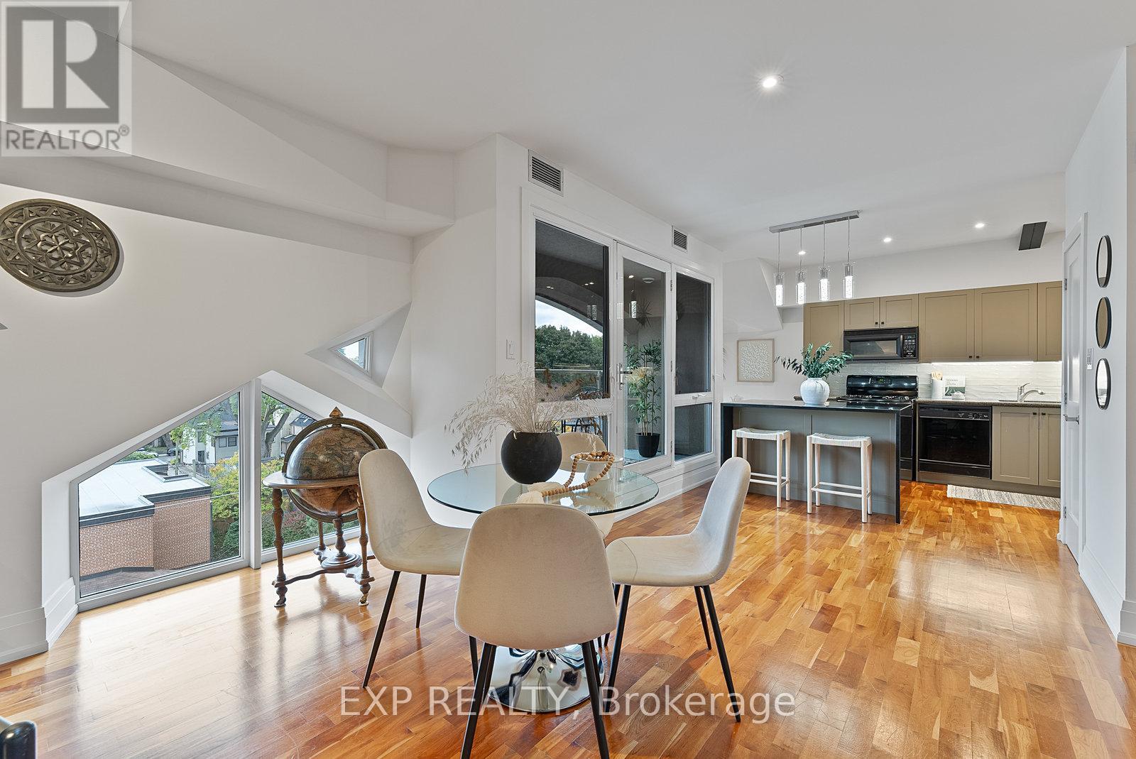 305 - 660 Pape Avenue, Toronto, Ontario  M4K 3S5 - Photo 13 - E12484976