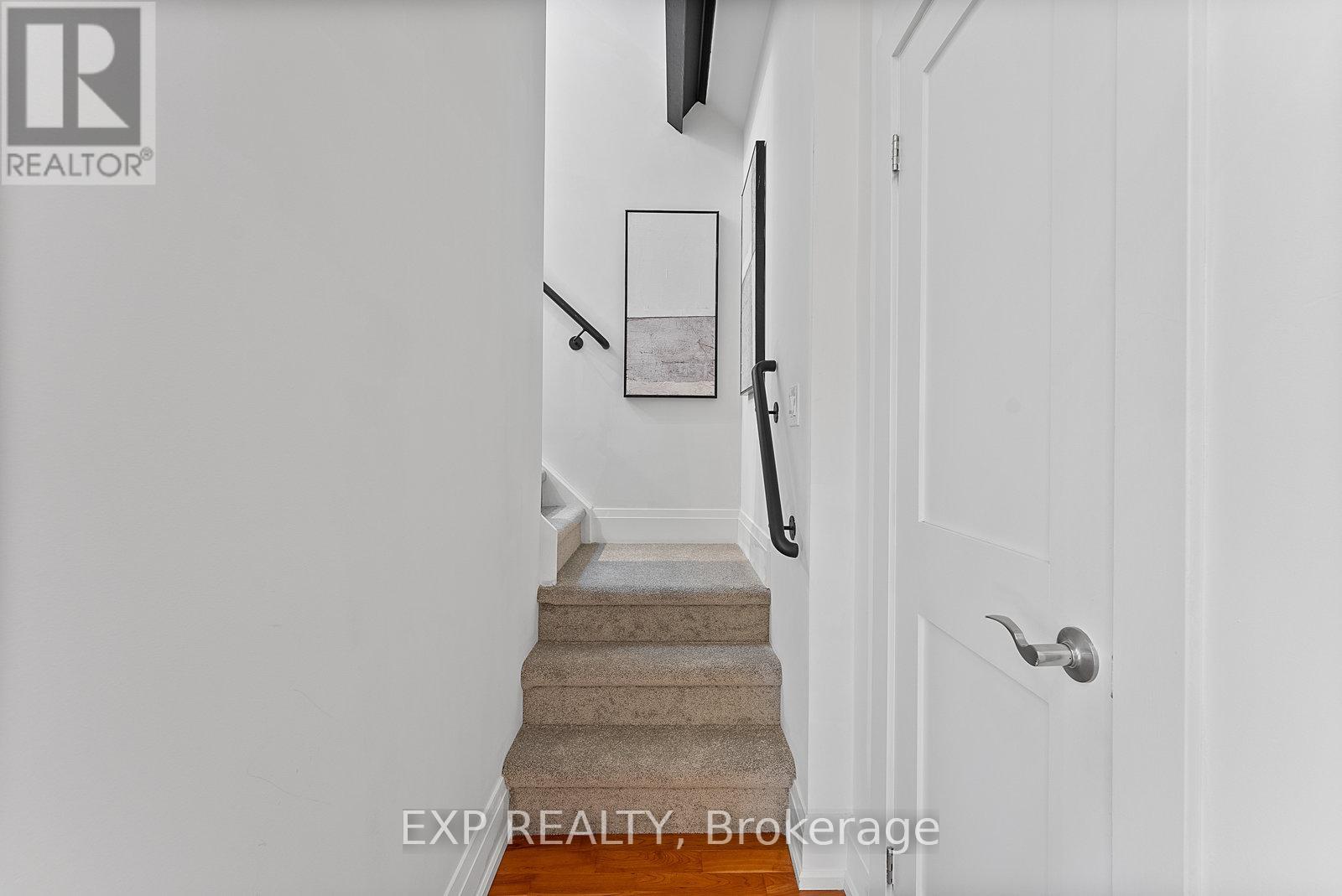 305 - 660 Pape Avenue, Toronto, Ontario  M4K 3S5 - Photo 21 - E12484976