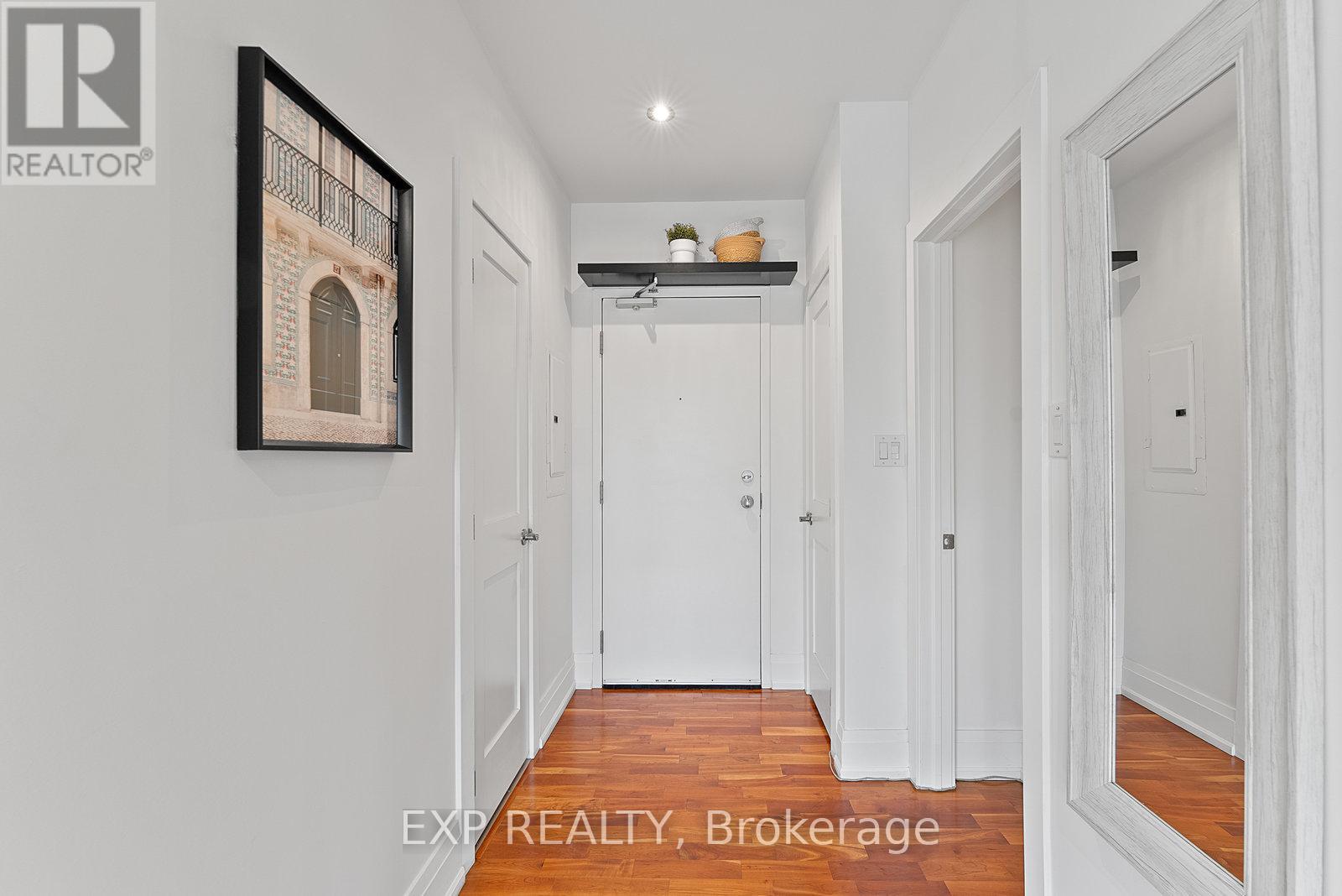 305 - 660 Pape Avenue, Toronto, Ontario  M4K 3S5 - Photo 3 - E12484976