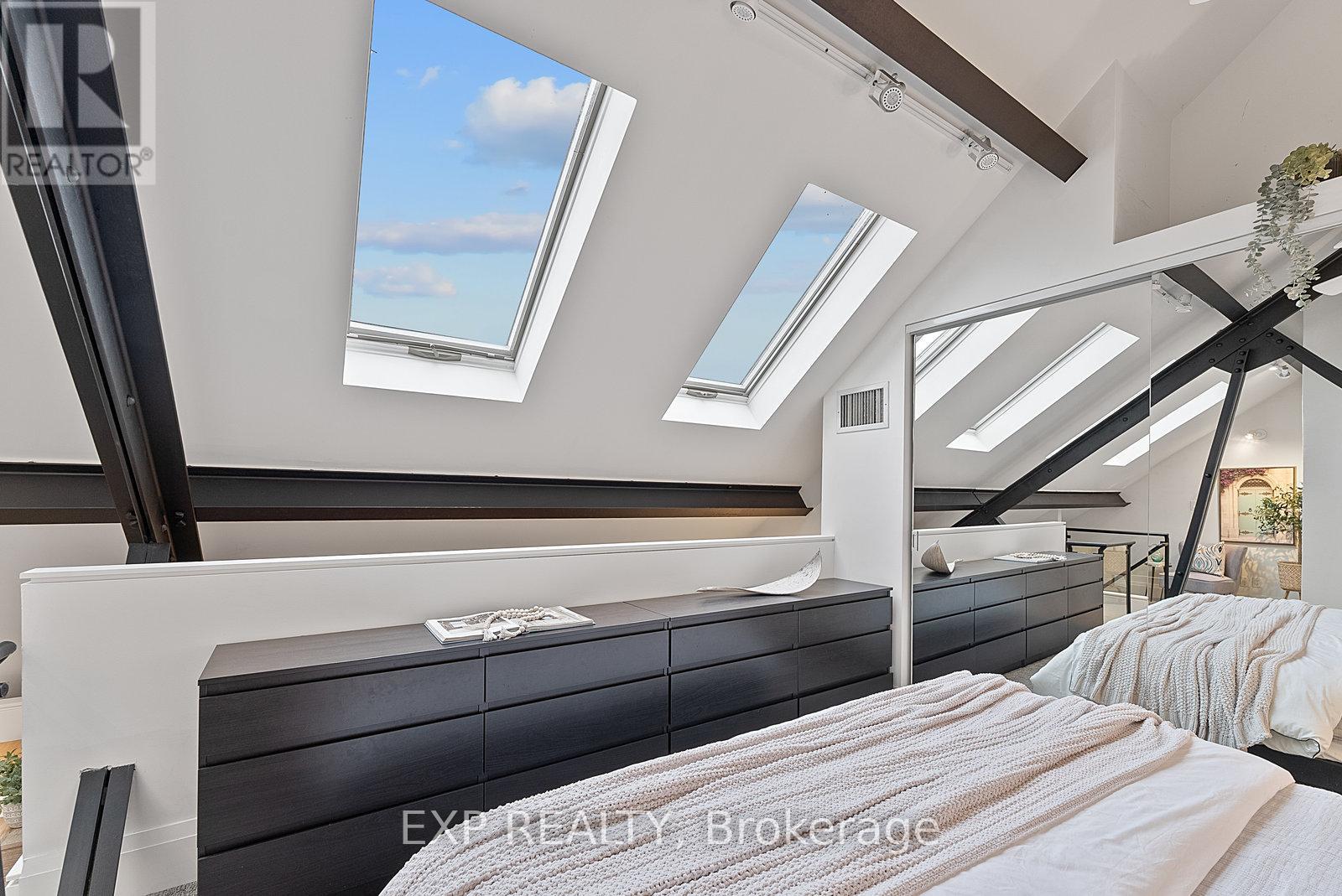 305 - 660 Pape Avenue, Toronto, Ontario  M4K 3S5 - Photo 30 - E12484976