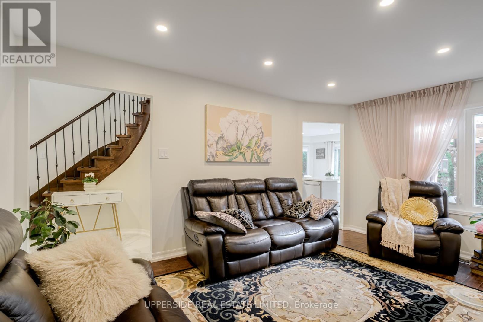 167 Covent Crescent, Aurora, Ontario  L4G 6P9 - Photo 10 - N12484973