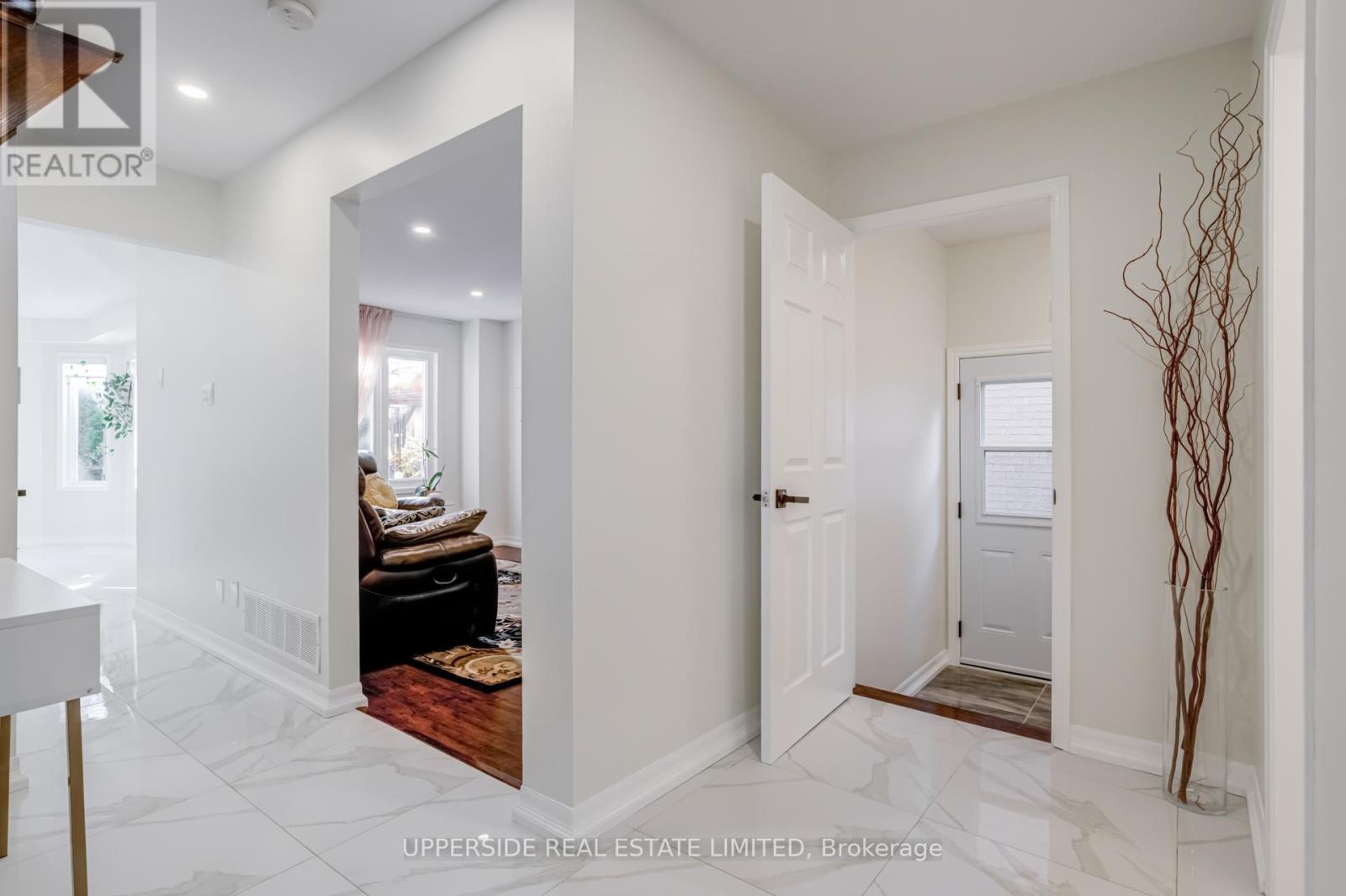 167 Covent Crescent, Aurora, Ontario  L4G 6P9 - Photo 39 - N12484973