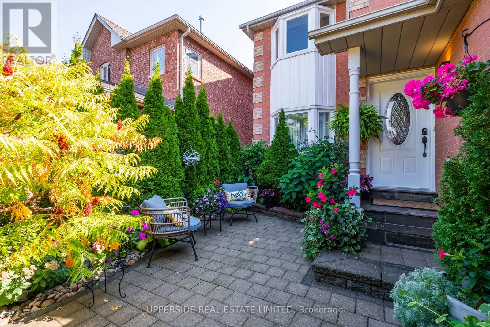 167 Covent Crescent, Aurora, Ontario  L4G 6P9 - Photo 4 - N12484973