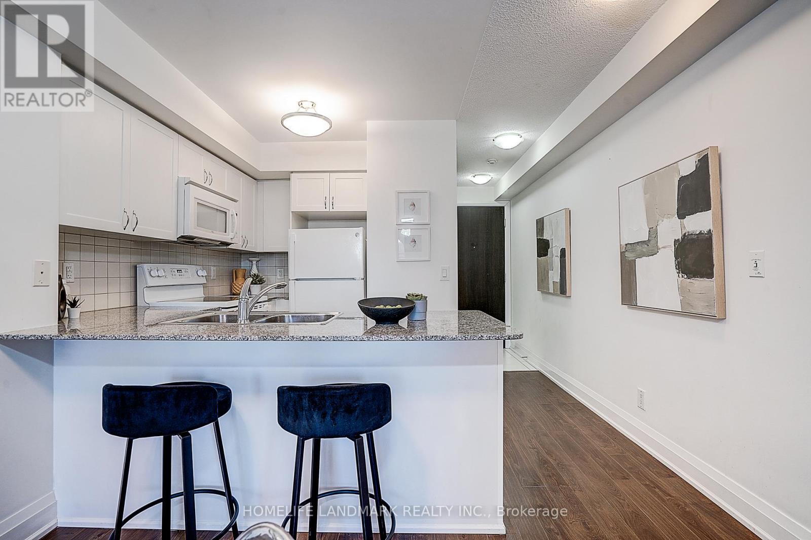 1070 Sheppard Avenue W, Toronto, Ontario  M3J 0G8 - Photo 16 - W12484968