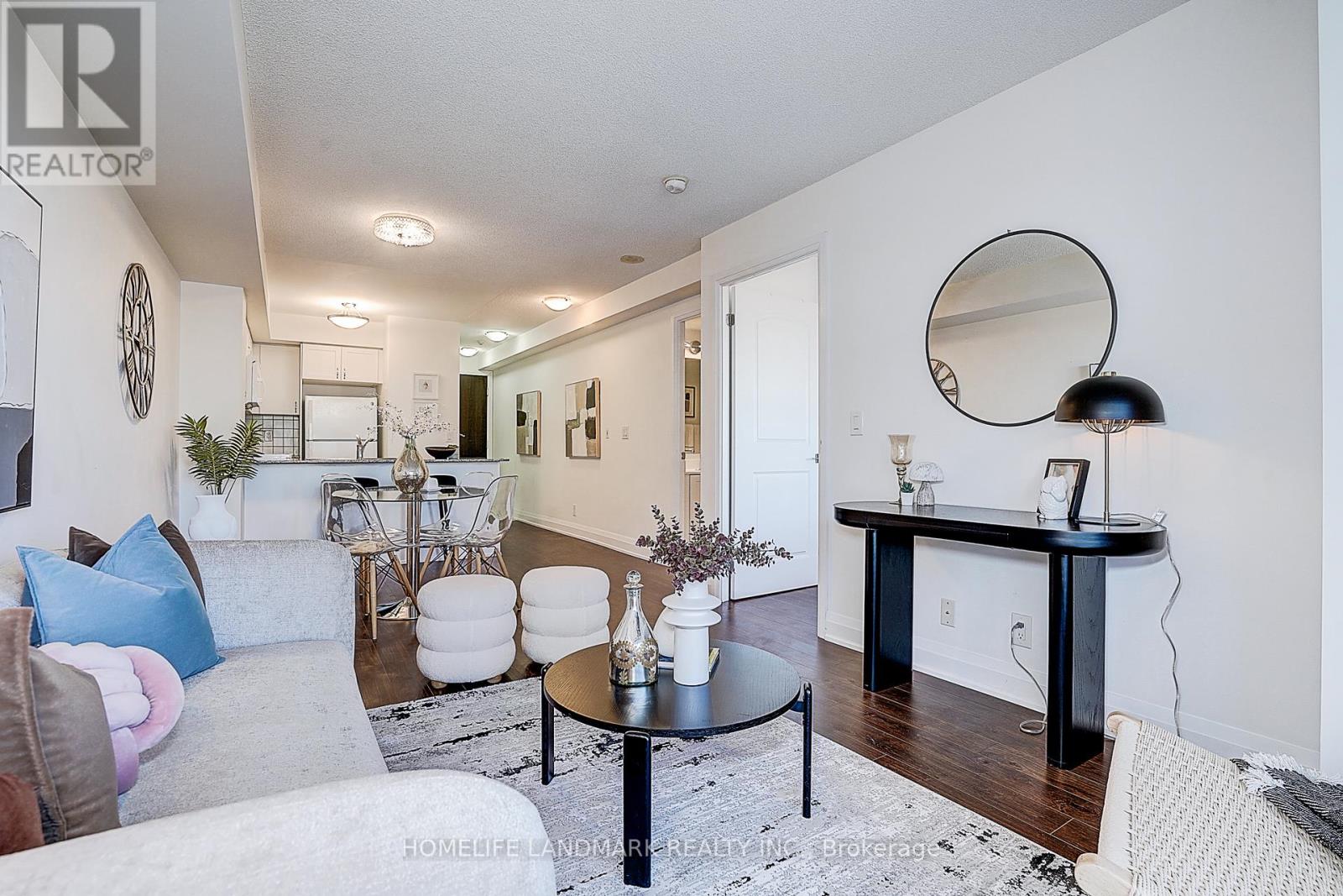 1070 Sheppard Avenue W, Toronto, Ontario  M3J 0G8 - Photo 25 - W12484968