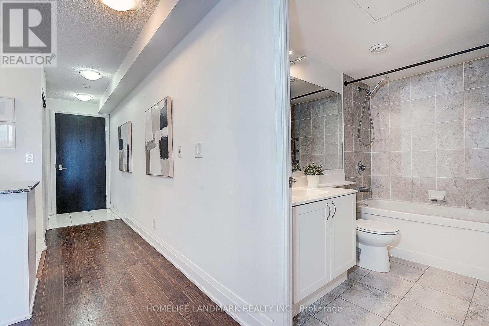 1070 Sheppard Avenue W, Toronto, Ontario  M3J 0G8 - Photo 39 - W12484968