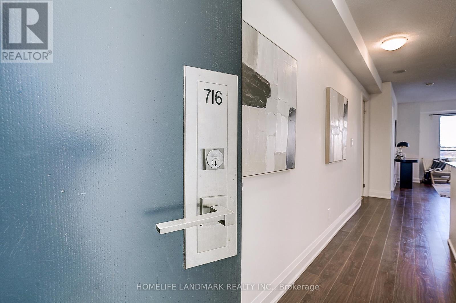 1070 Sheppard Avenue W, Toronto, Ontario  M3J 0G8 - Photo 9 - W12484968