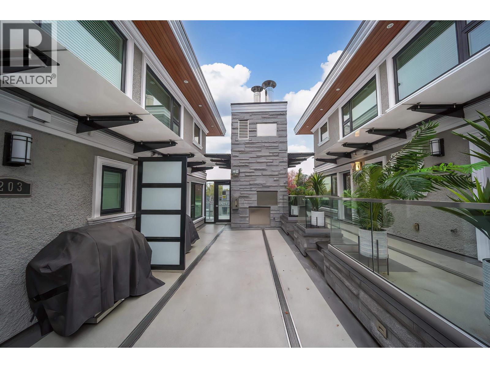 6508 Knight Street, Vancouver, British Columbia  V5P 2W2 - Photo 21 - C8073250