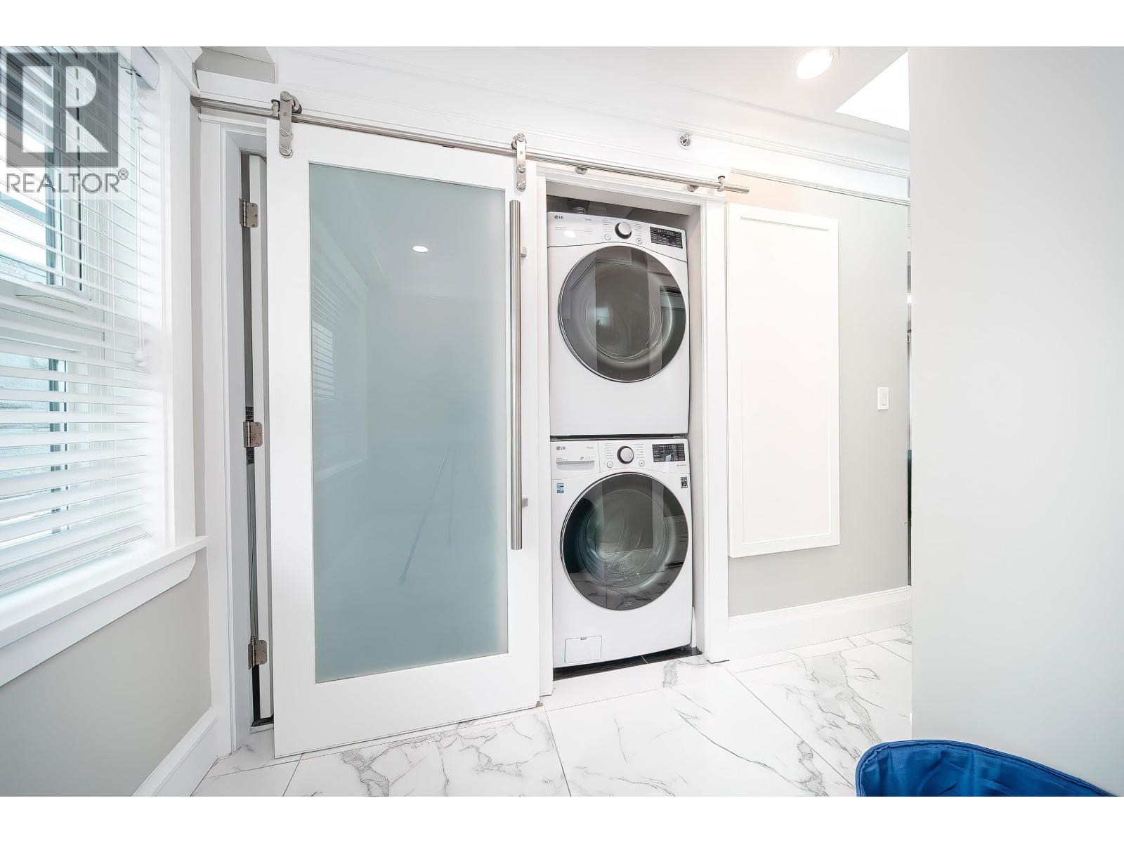 6508 Knight Street, Vancouver, British Columbia  V5P 2W2 - Photo 29 - C8073250