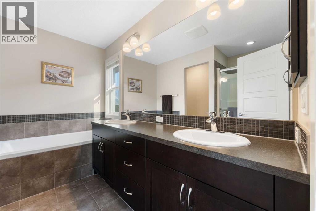240 Sage Bank Grove Nw, Calgary, Alberta  T3R 0K2 - Photo 20 - A2260502