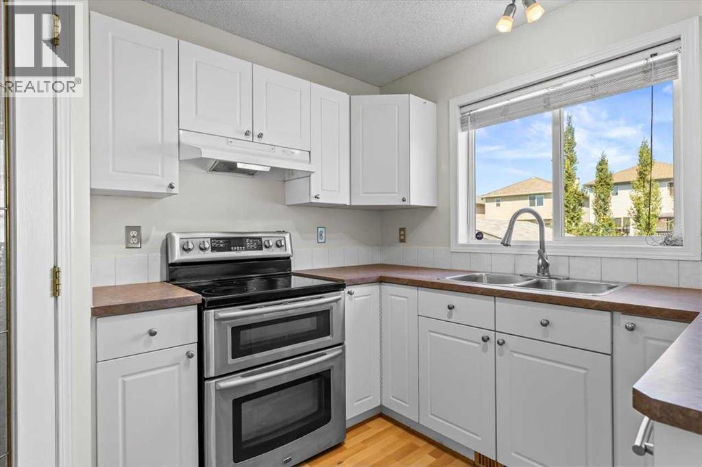 911 Arbour Lake Road Nw, Calgary, Alberta  T3G 4Z9 - Photo 10 - A2266005