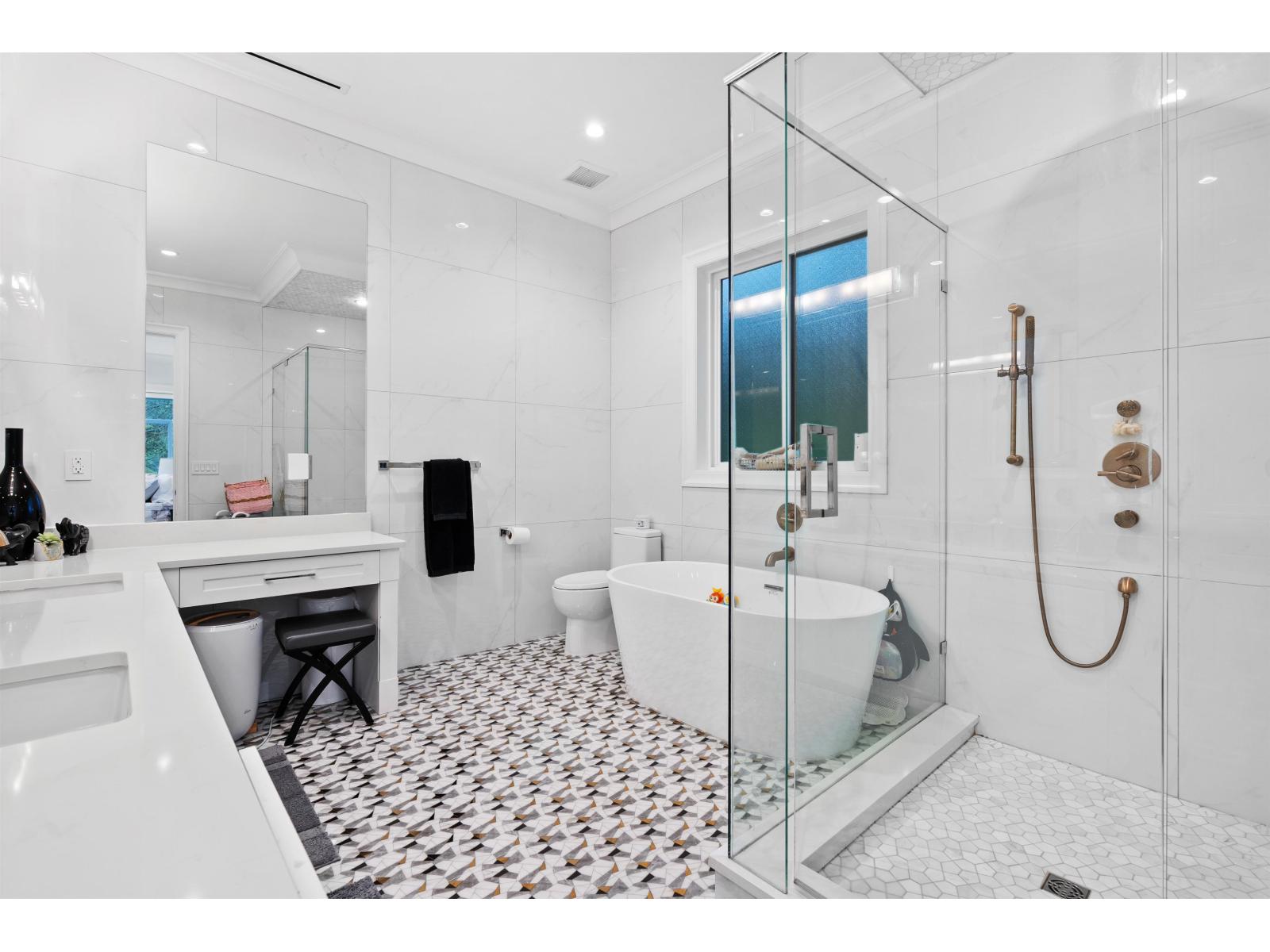 9075 164 Street, Surrey, British Columbia  V4N 2Z9 - Photo 14 - R3043730