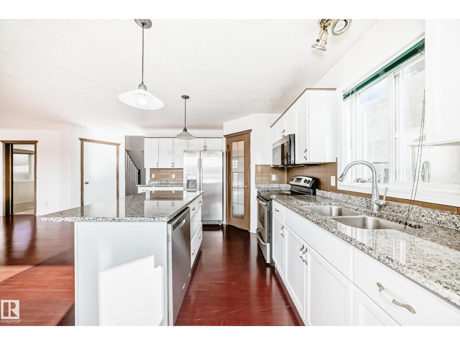 10315 175 Av Nw, Edmonton, Alberta  T5X 5W9 - Photo 12 - E4463720