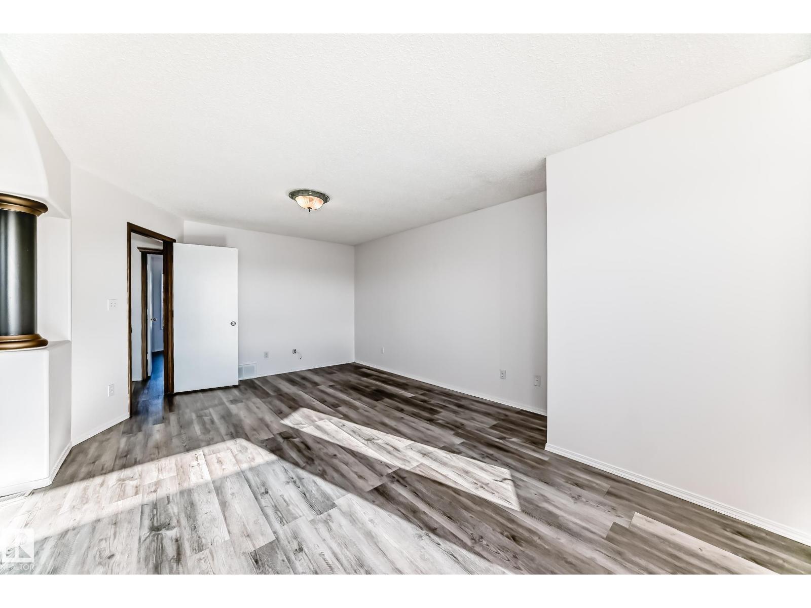 10315 175 Av Nw, Edmonton, Alberta  T5X 5W9 - Photo 35 - E4463720