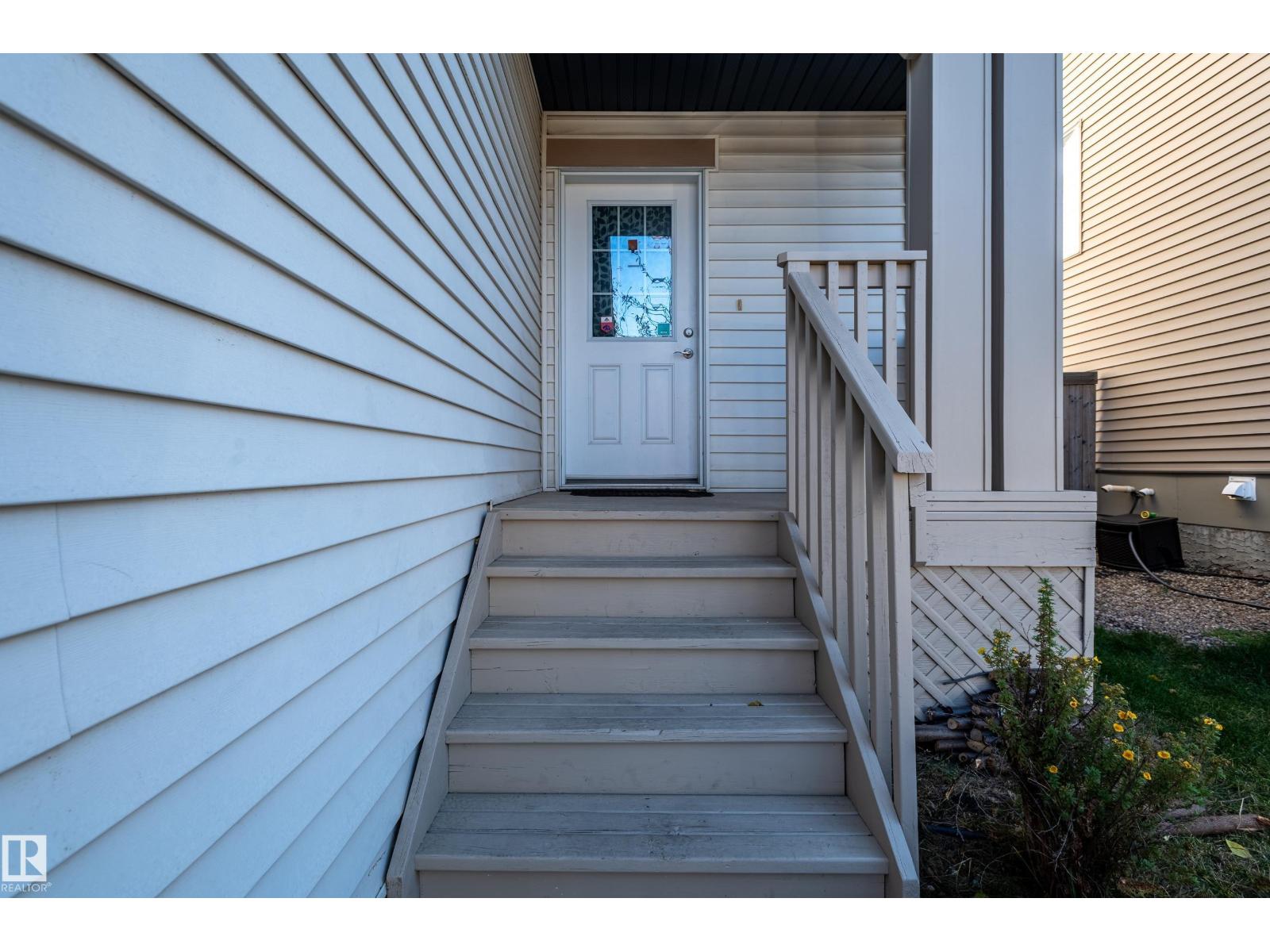 1631 65 St Sw, Edmonton, Alberta  T6X 0N1 - Photo 2 - E4463722